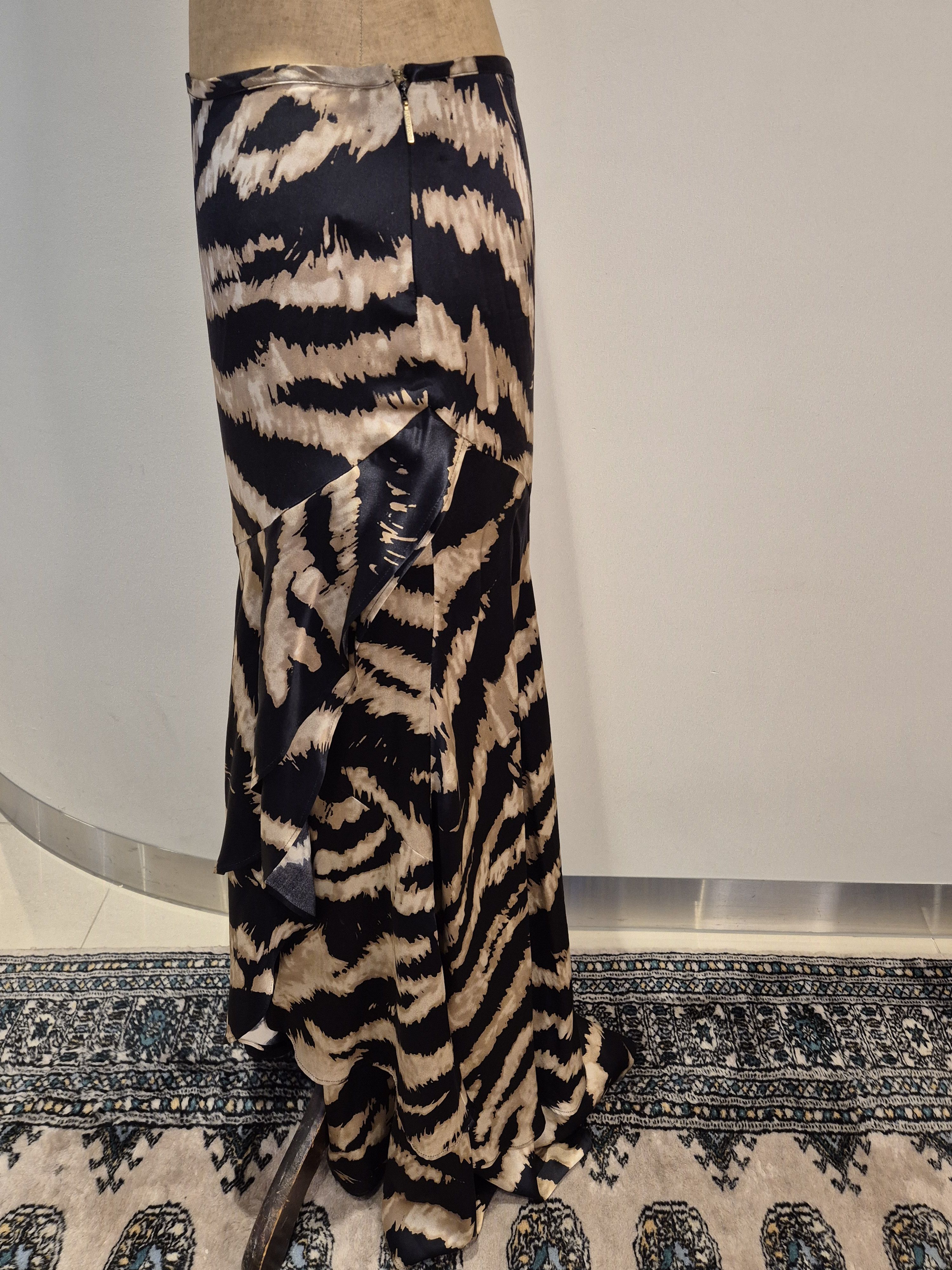 Roberto Cavalli Roberto Cavalli silk maxi skirt Size 27" / US 4 / IT 40 - 3 Thumbnail