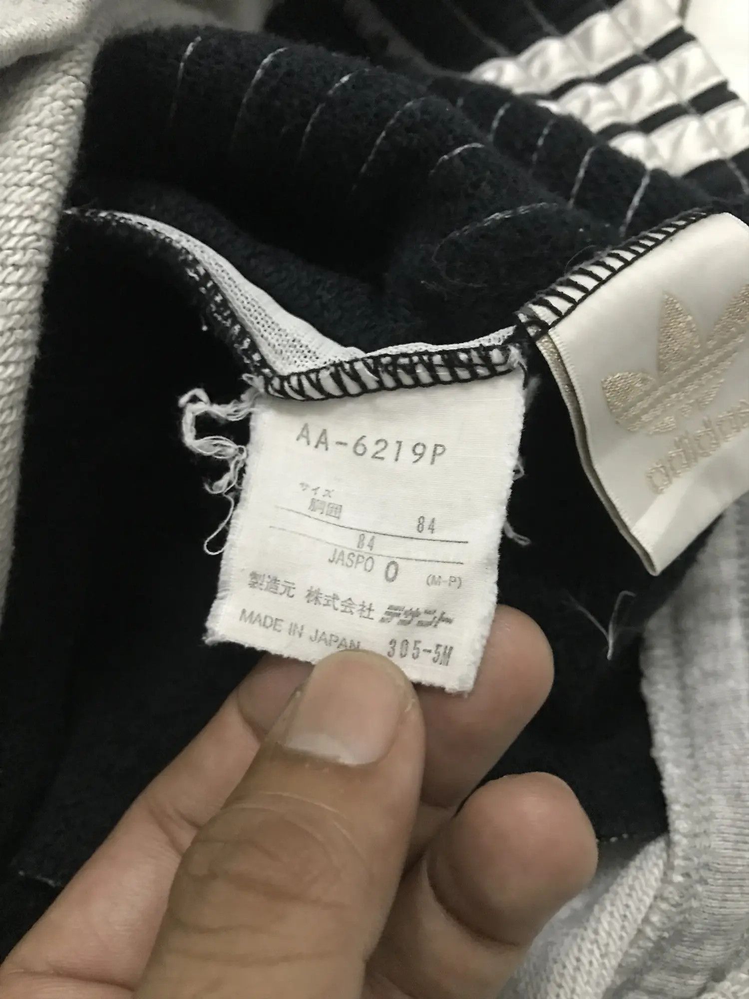 Adidas Adidas Trashed Distressed Jogger Size US 34 / EU 50 - 11 Thumbnail