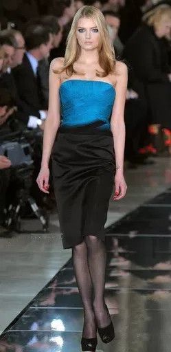 Valentino Valentino Blue-black color-blocked silk fishbone strapless Size S / US 4 / IT 40 - 3 Thumbnail