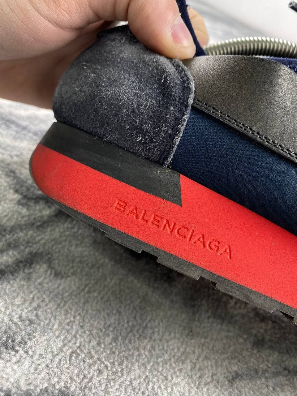 Balenciaga Balenciaga Race Runner Low Trainers Sneakers Men Size 41 Size US 8 / EU 41 - 7 Thumbnail