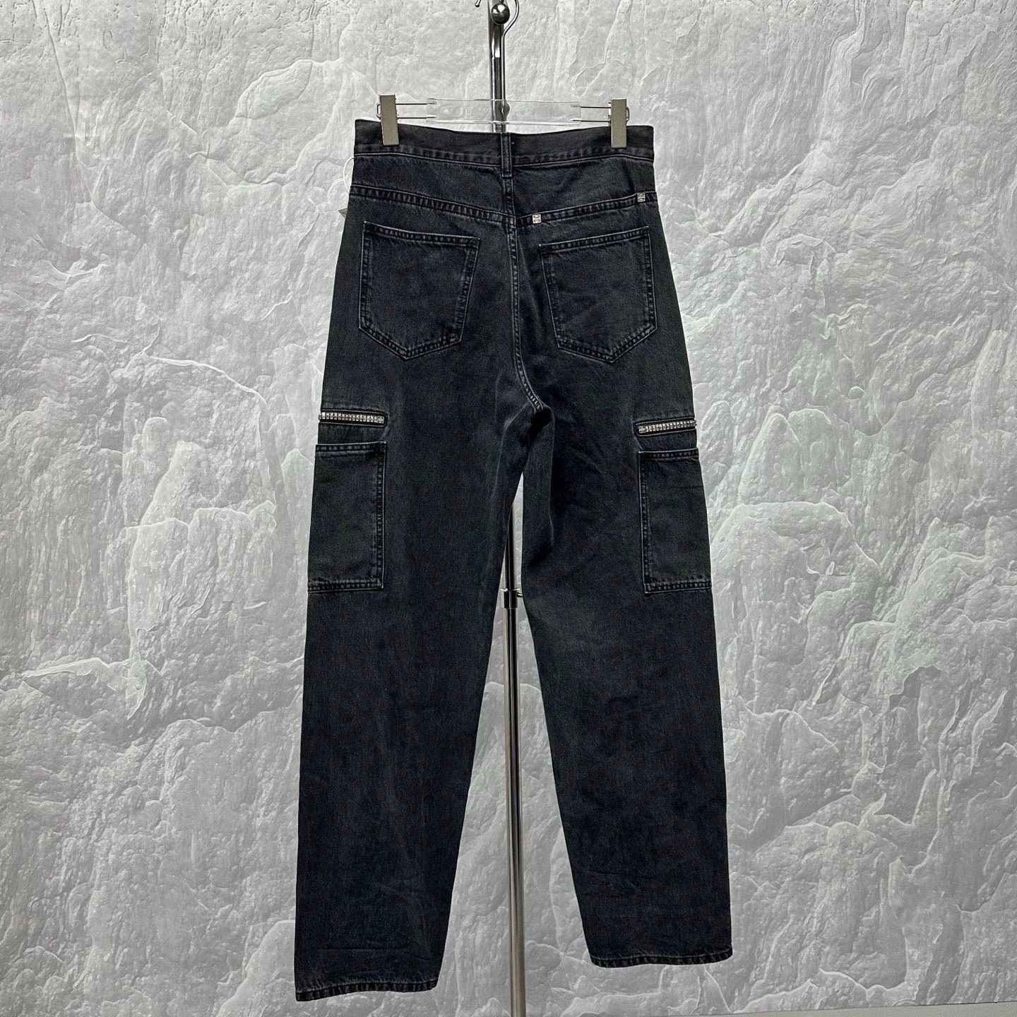 Givenchy new givenchy logo zip denim pants size 29 Size US 29 - 2 Thumbnail