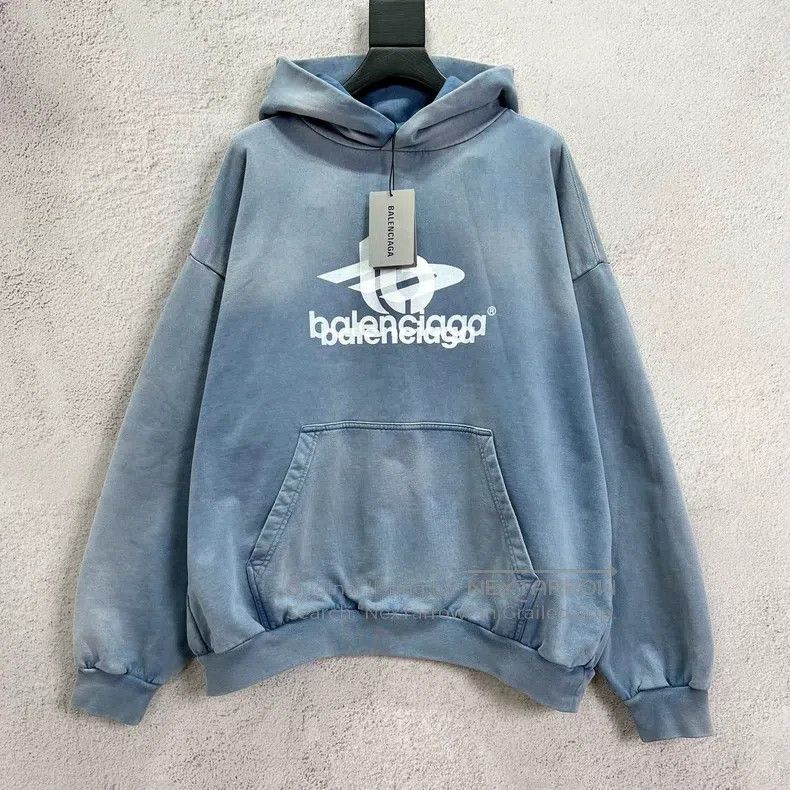 Balenciaga Balenciaga 3D Shadow Letter Washed Gradient Blue Hoodie Size US M / EU 48-50 / 2 - 1 Thumbnail