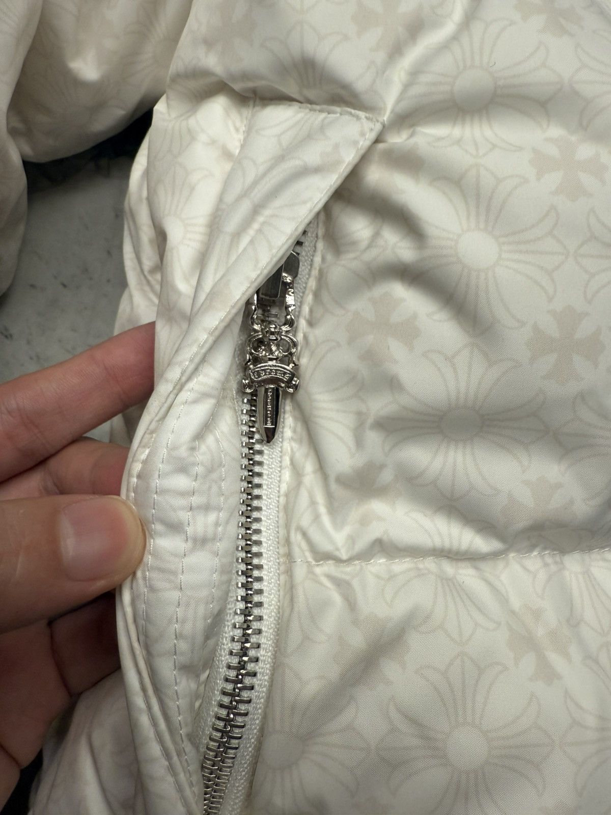 Chrome Hearts Chrome Hearts Puffer Jacket M Size M / US 6-8 / IT 42-44 - 3 Thumbnail