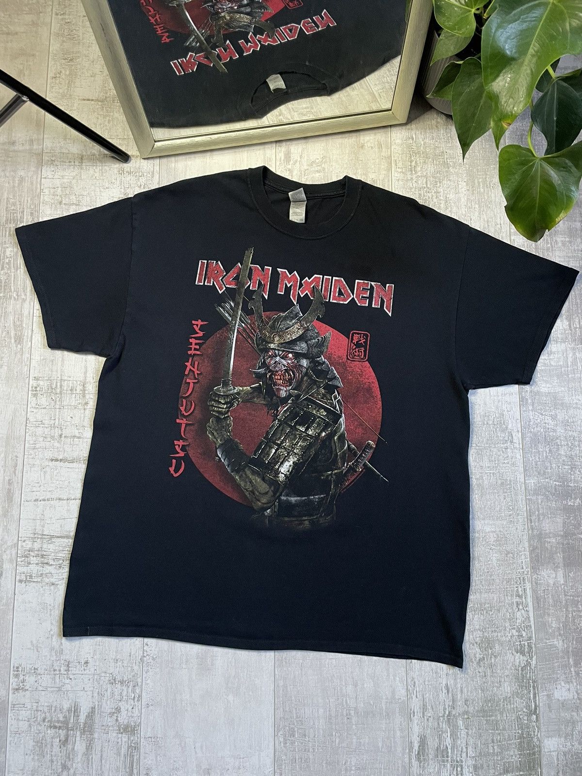 Iron Maiden Vintage Iron Maiden Japan Samurai T-Shirt Band Y2K RARE Size US XL / EU 56 / 4 - 1 Thumbnail
