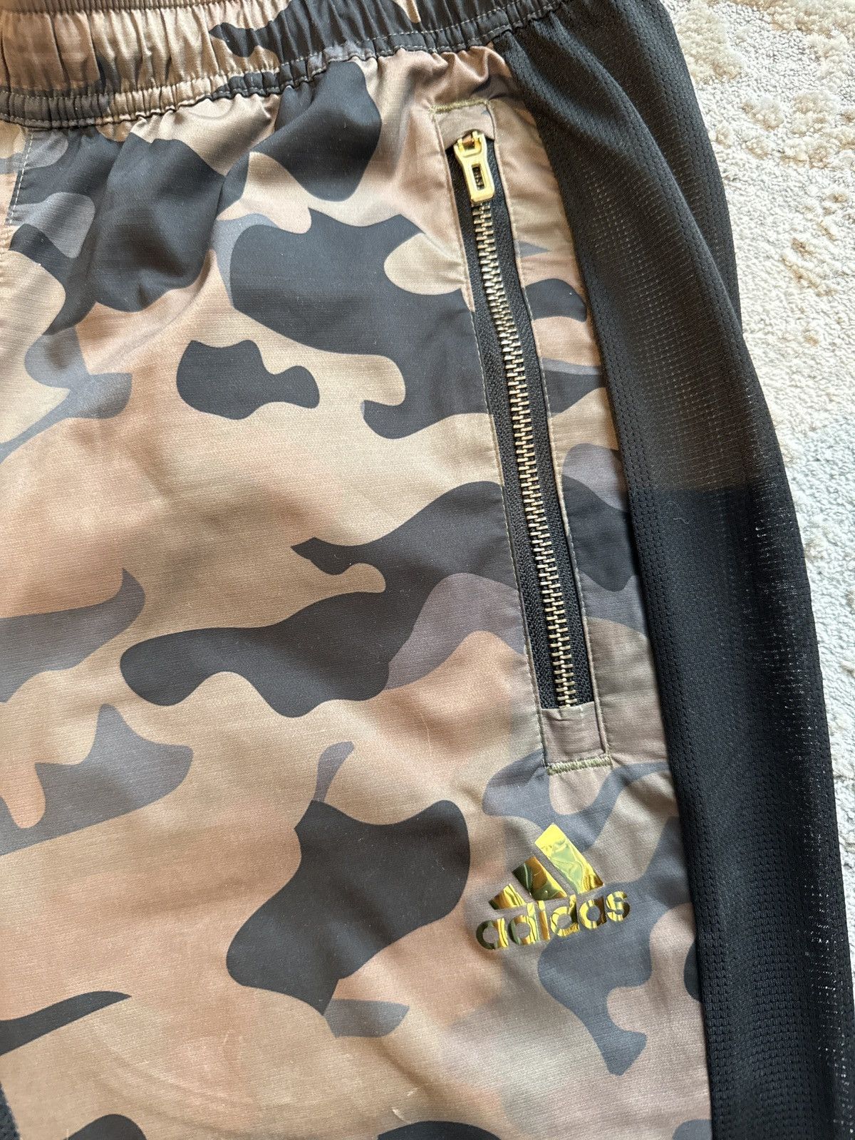 Kith Kith x Adidas Soccer camo joggers (SS18) Size US 28 / EU 44 - 6 Thumbnail