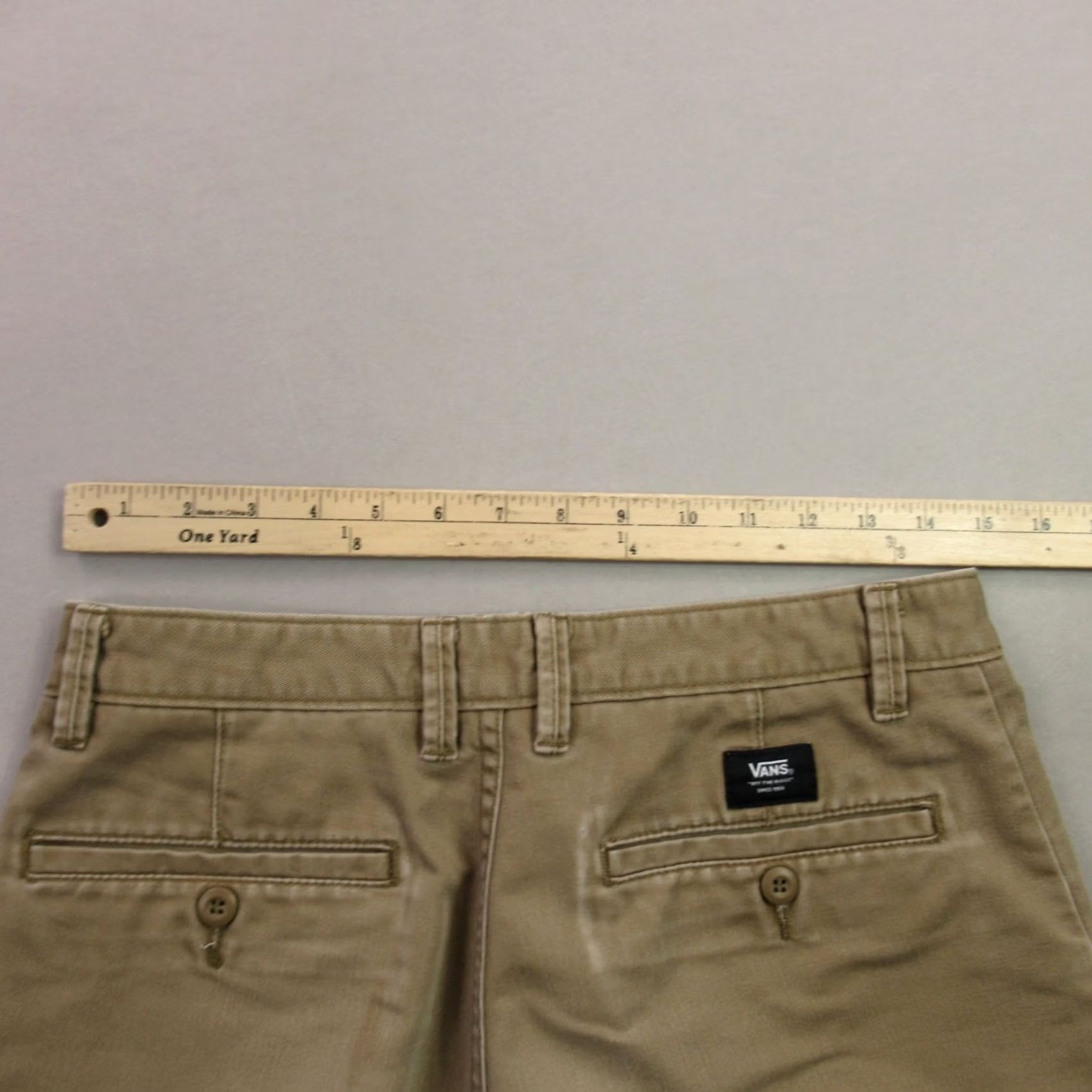 Vans VANS Chino Shorts Men's Size 30 Regular Flat Front Skate Tan Pockets Size US 30 / EU 46 - 7 Thumbnail