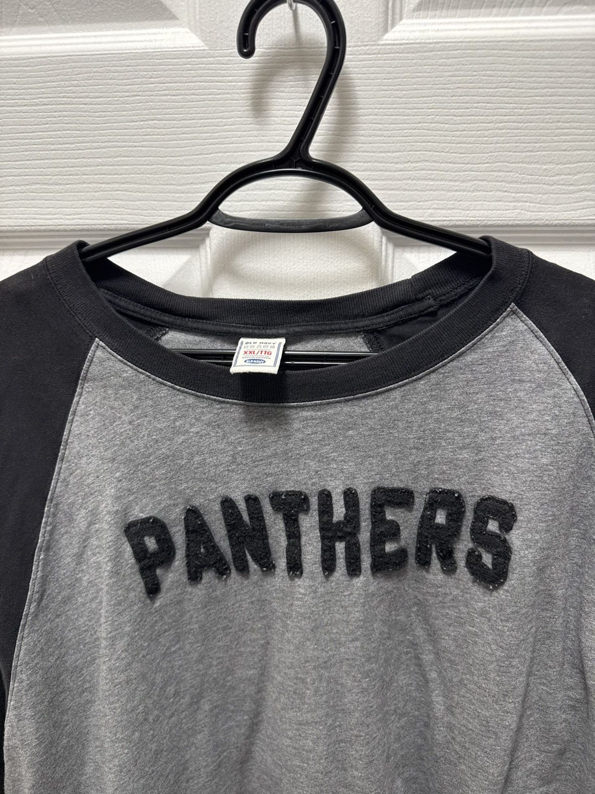 Old Navy Old Navy Vintage Cropped Long Sleeve Panthers Archive Custom Size US XXL / EU 58 / 5 - 2 Thumbnail
