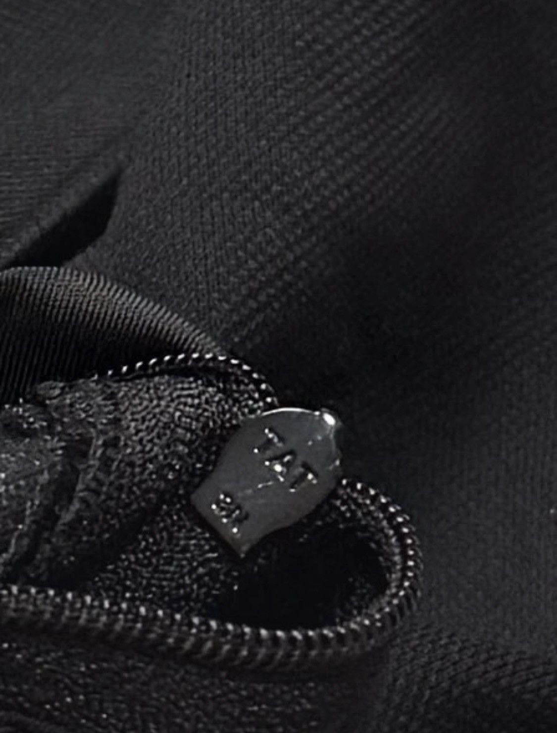 Prada Prada re-nylon pocket metal logo polo shirt Size US XL / EU 56 / 4 - 6 Thumbnail