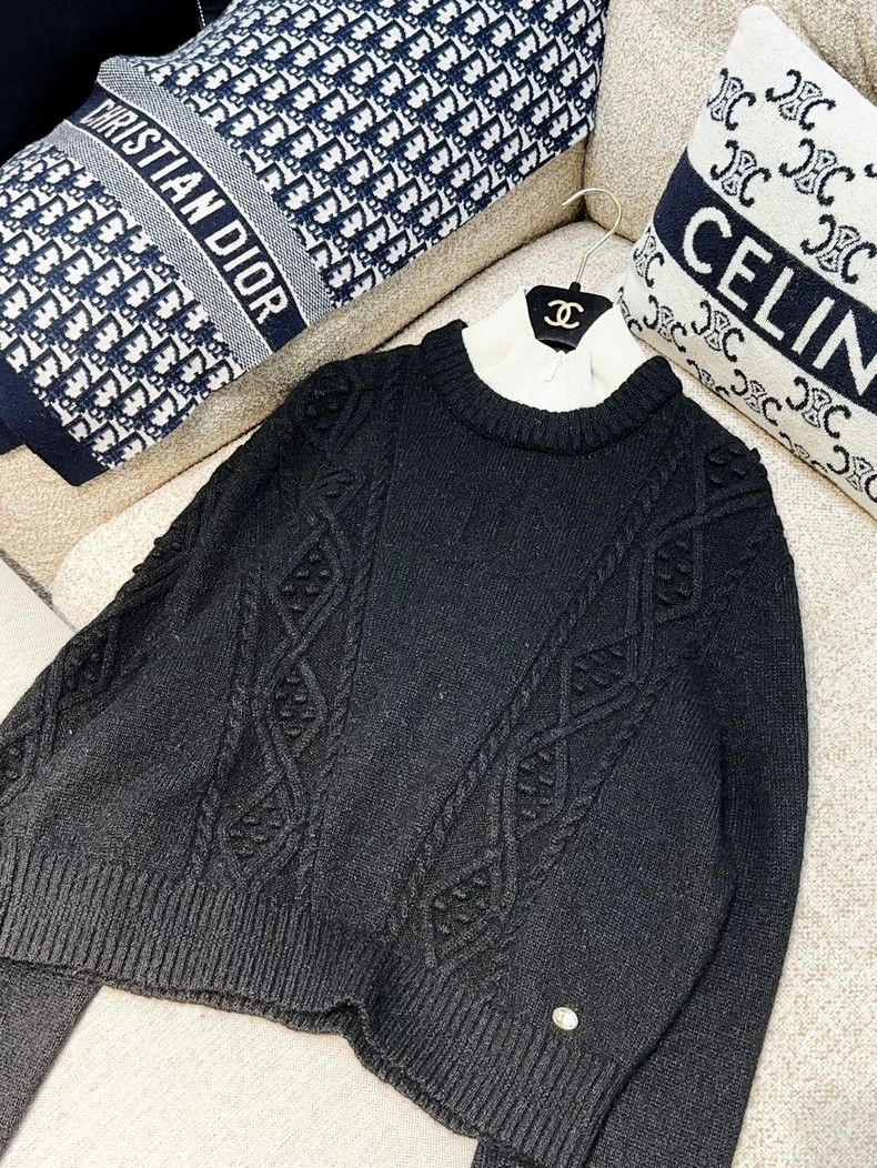 Chanel Chanel Ski series black and white lapel long-sleeved knitt Size M / US 6-8 / IT 42-44 - 2 Thumbnail