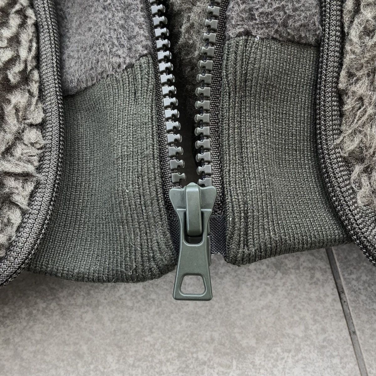 Uniqlo × White Mountaineering UNIQLO x White Mountaineering Fleece Long-Sleeve Jacket Size US XL / EU 56 / 4 - 18 Thumbnail
