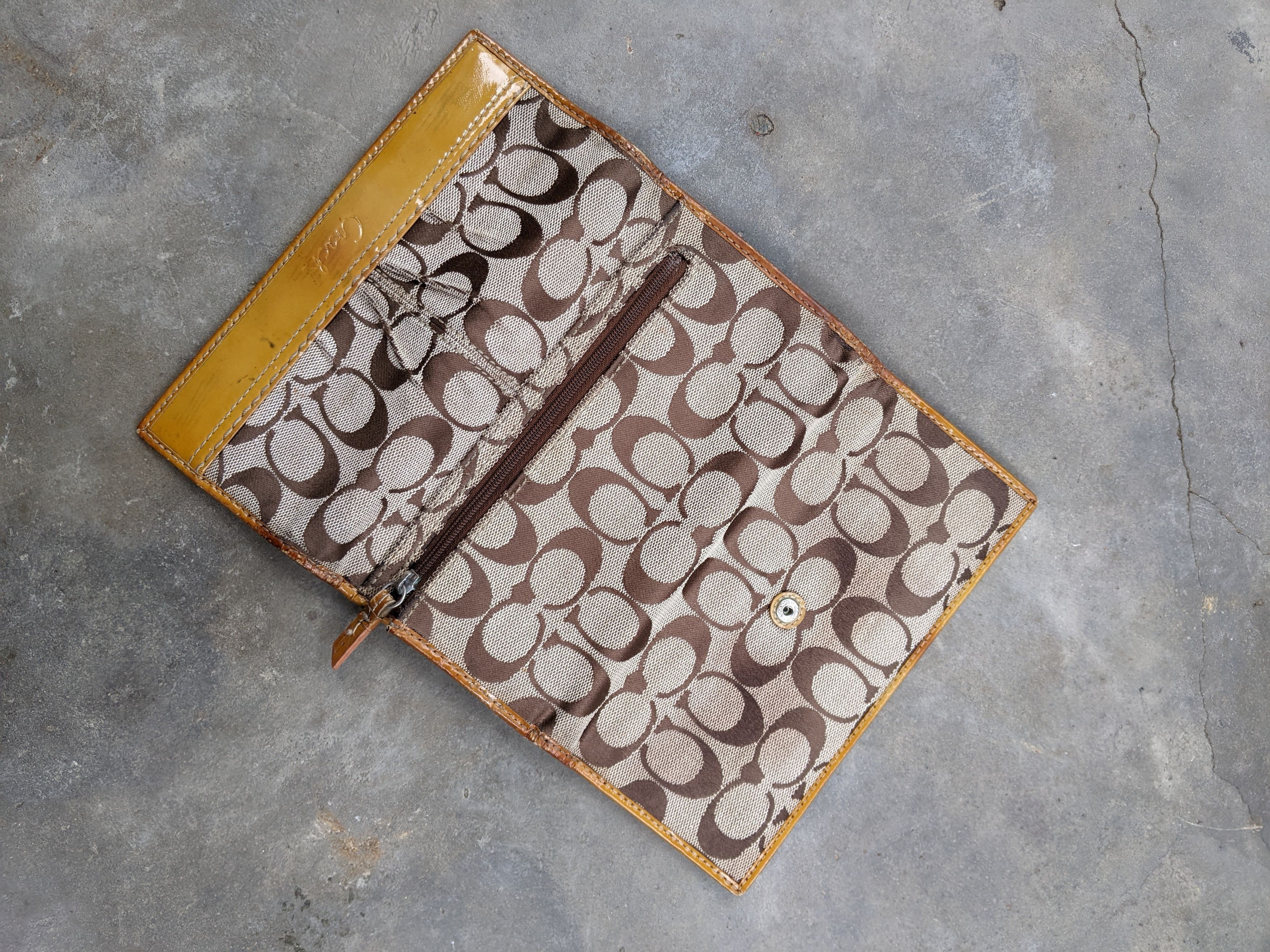 Coach Vintage Coach Signature Brown and Tan Wallet Size ONE SIZE - 3 Thumbnail
