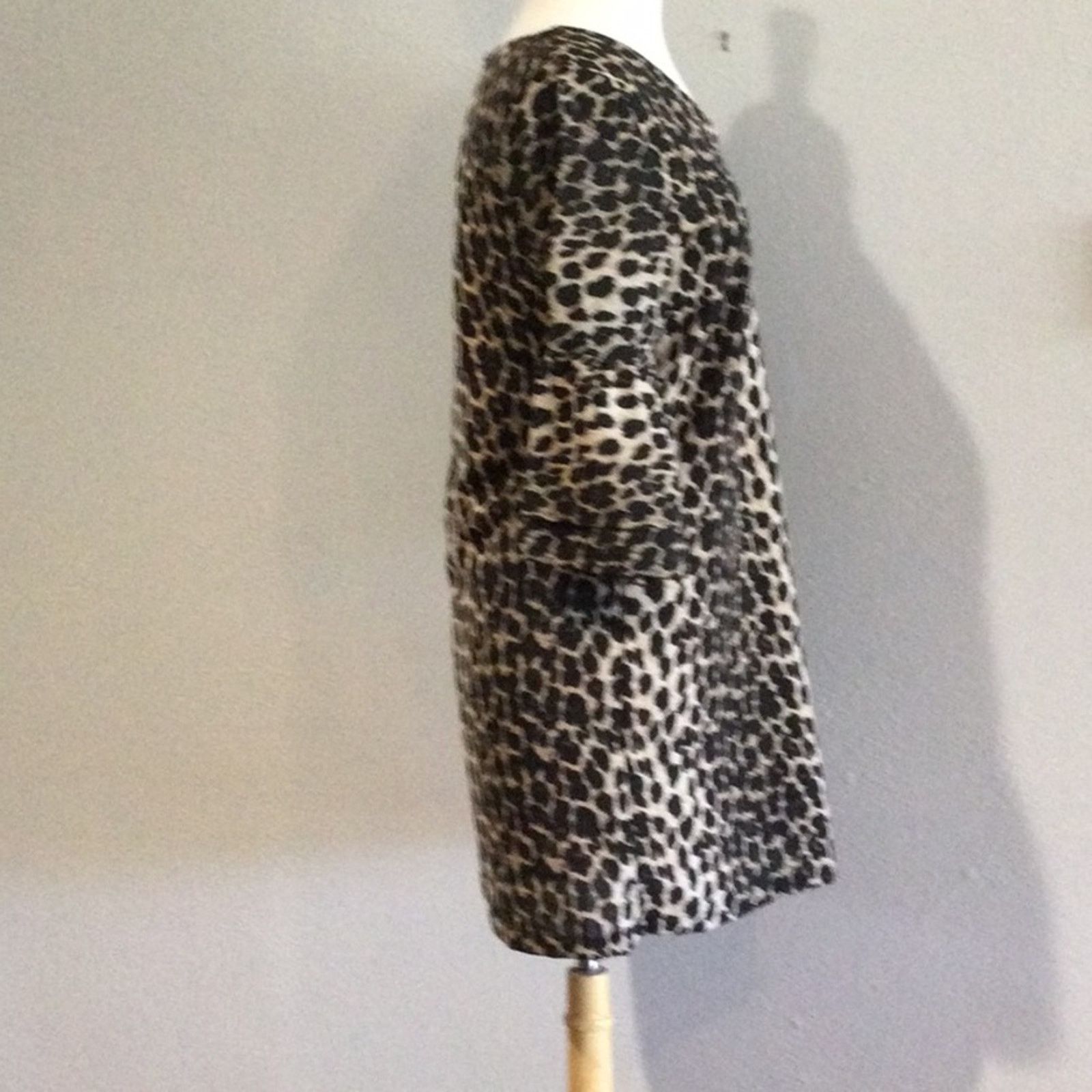 Other Belongsci Mini Shift Dress Leopard Print V-Neck Lined Medium Size M / US 6-8 / IT 42-44 - 4 Thumbnail