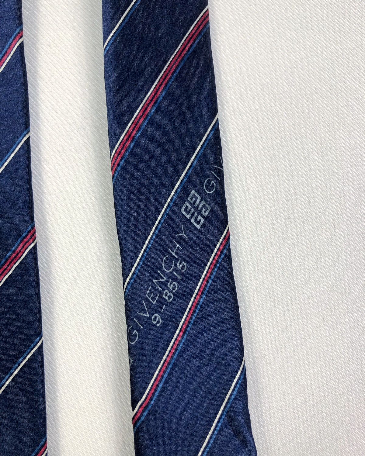 Givenchy Rare Vintage Givenchy Gentleman Silk Tie Size ONE SIZE - 5 Thumbnail