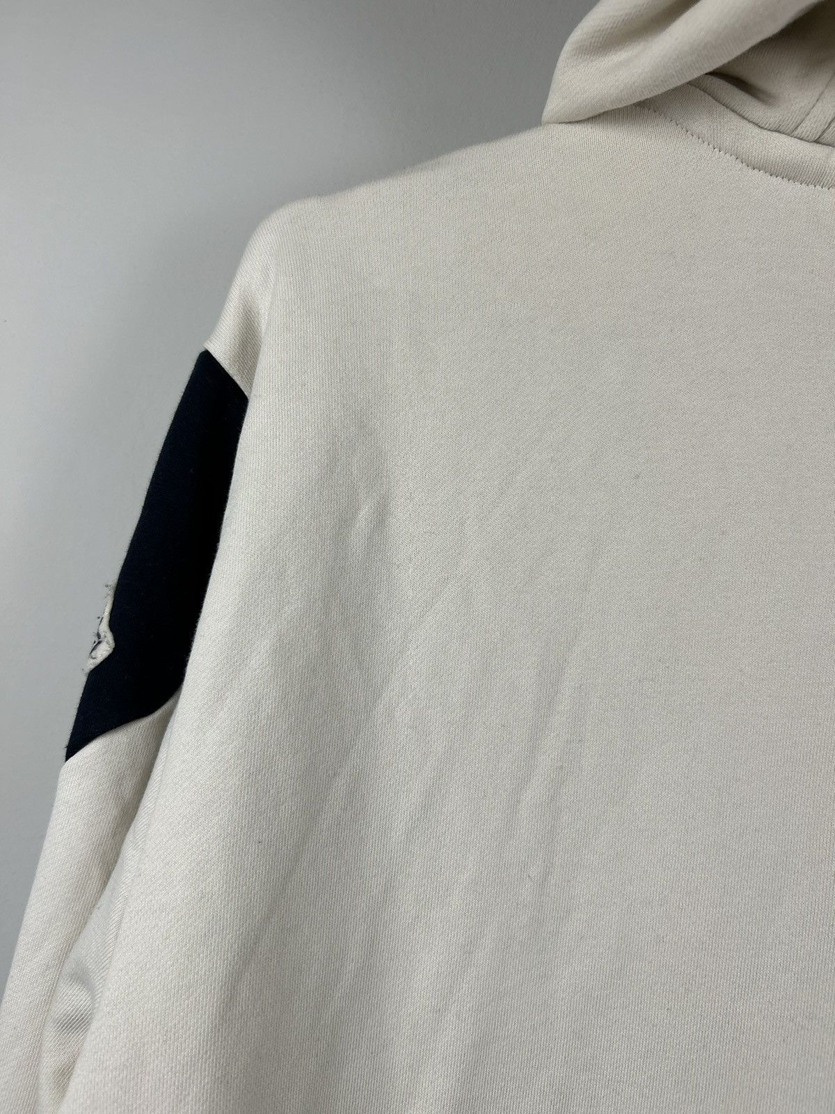 Moncler Moncler Zip Up Hoodie Size US XL / EU 56 / 4 - 23 Thumbnail