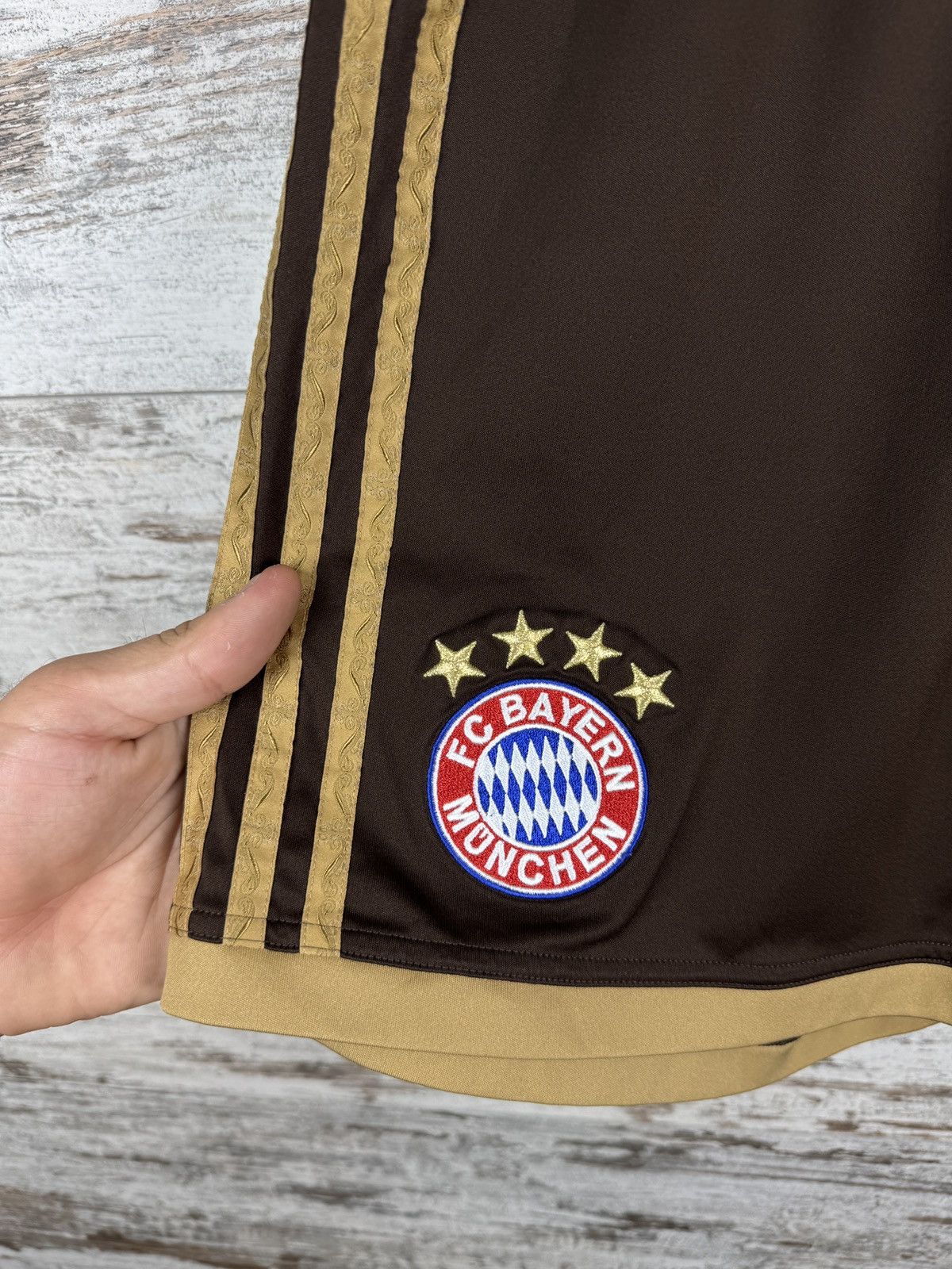 Adidas × Vintage Mens Vintage Adidas Bayern Munich FC soccer shorts training Size US 34 / EU 50 - 3 Thumbnail