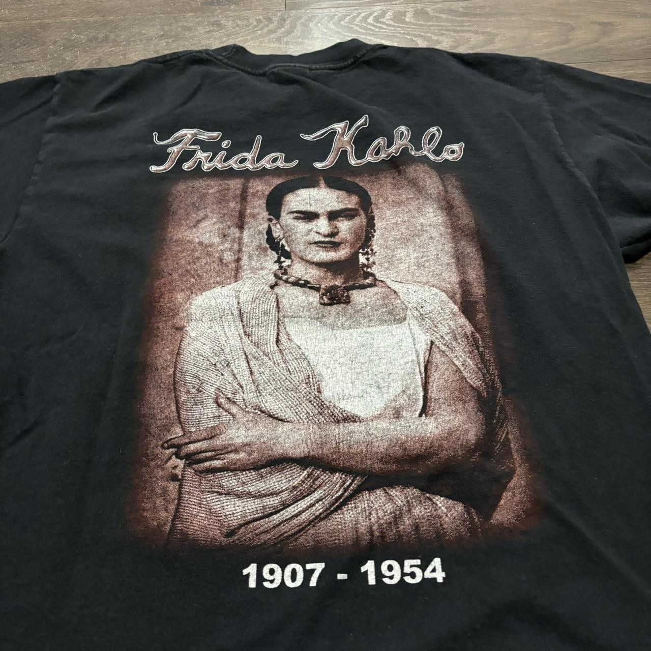 Designer Vintage Frida Kahlo t shirt 00s L Size US L / EU 52-54 / 3 - 5 Thumbnail