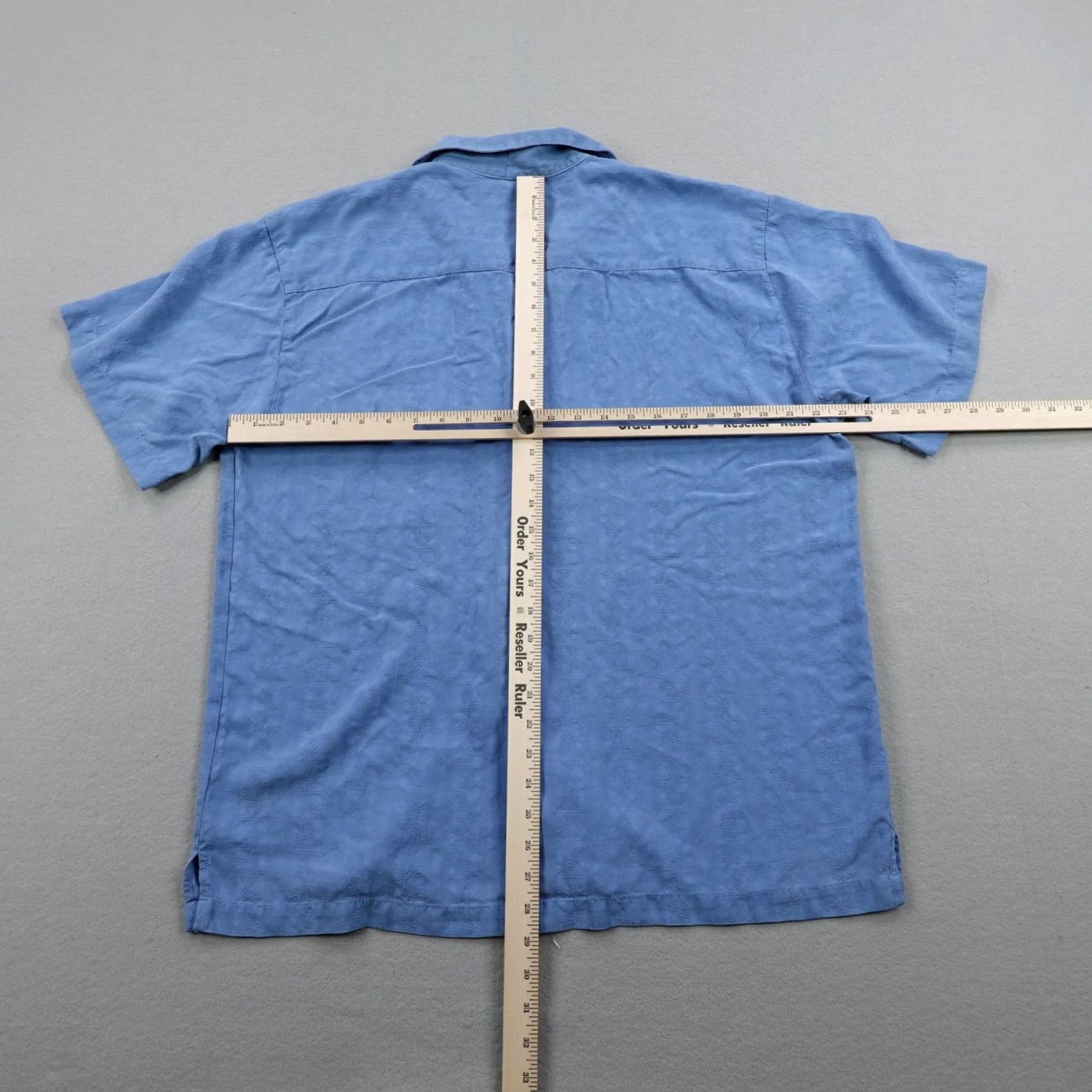 Tommy Bahama VINTAGE Tommy Bahama Shirt Mens Medium Blue Silk Hawaiian Aloha Camp Size US M / EU 48-50 / 2 - 3 Thumbnail