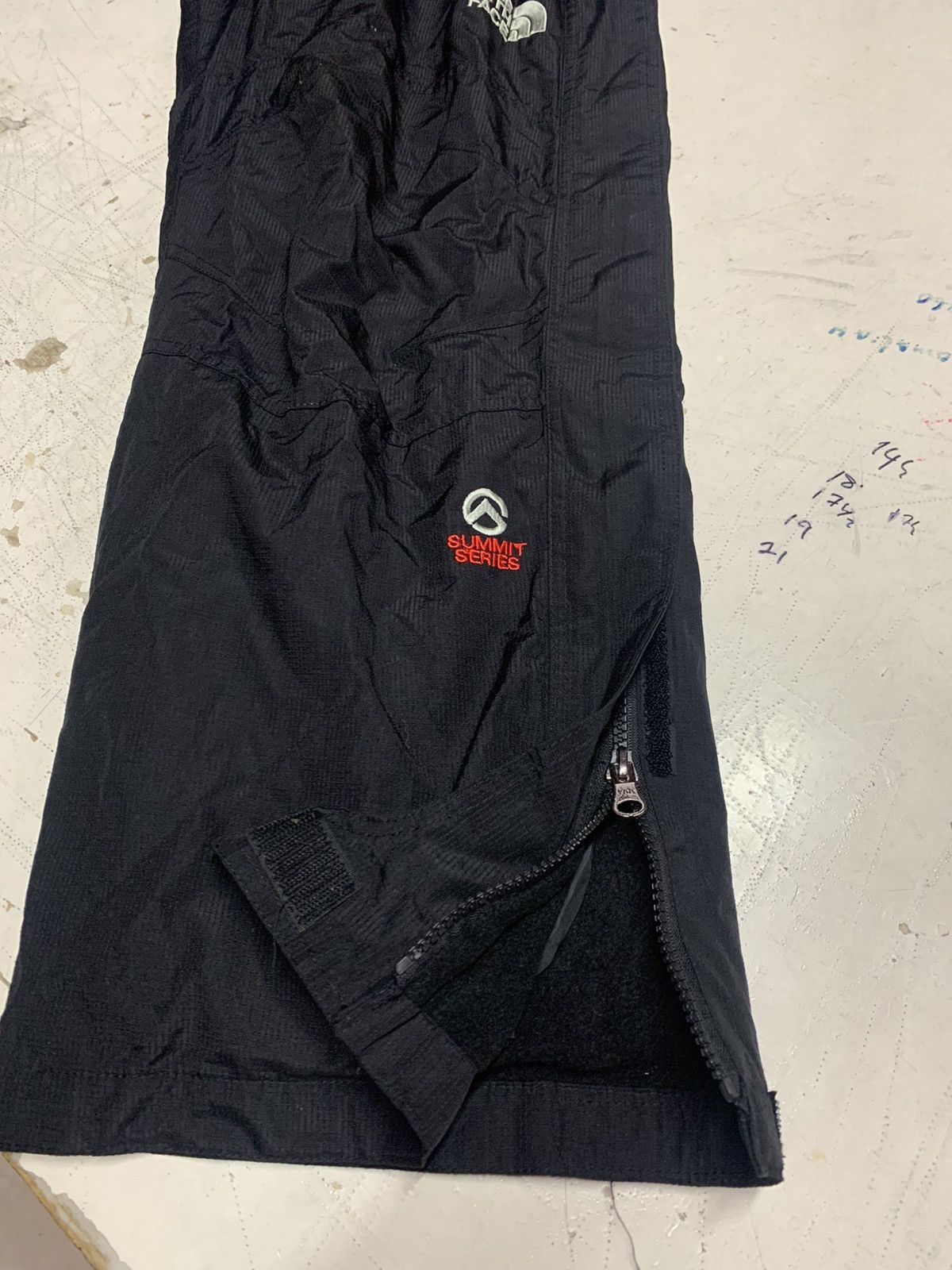 The North Face × Vintage Snow ski puffer cyber grunge pants Size US 30 / EU 46 - 23 Thumbnail