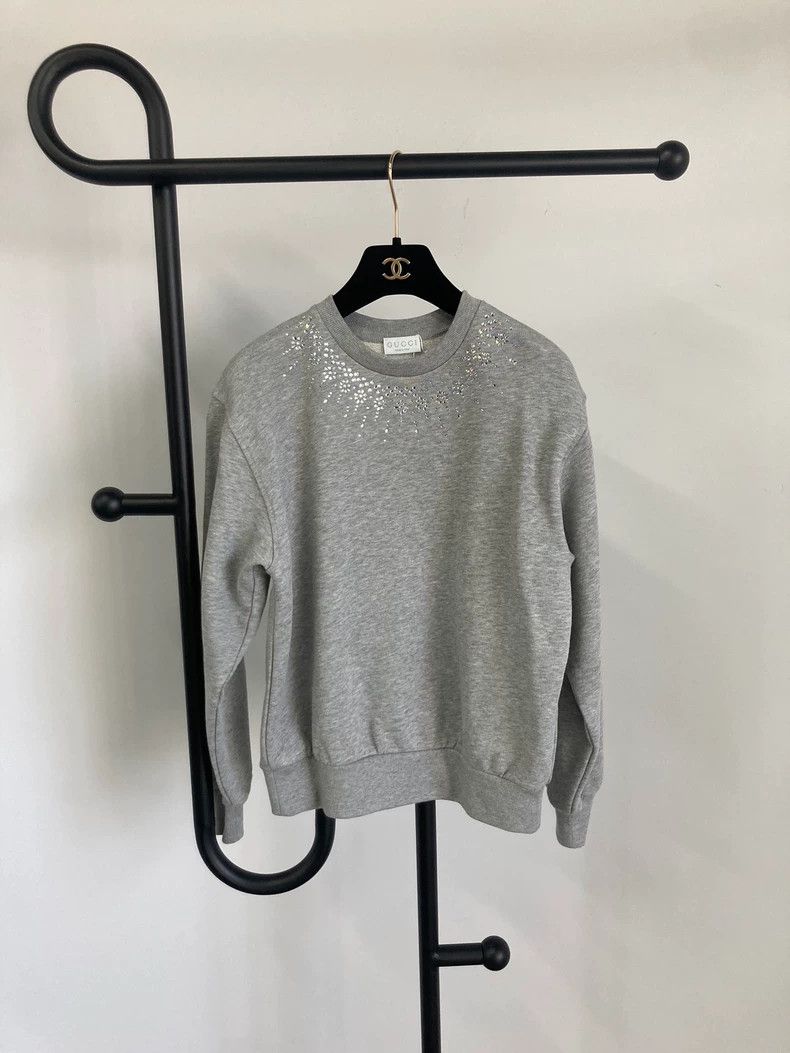 Gucci Gucci Size12 Gray diamond-embled round-neck sweatshirt Size XS / US 0-2 / IT 36-38 - 1 Thumbnail