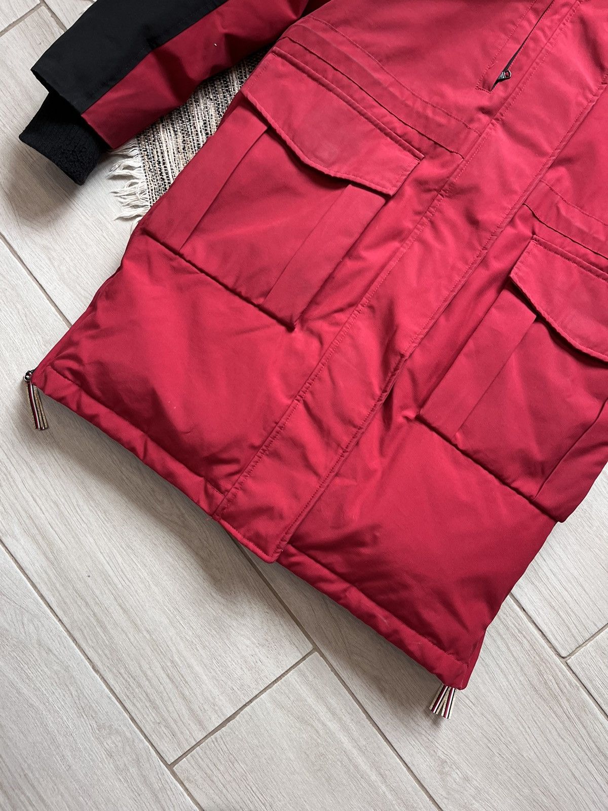 Tommy Hilfiger Tommy Hilfiger Parka Women's down jacket red minimalistic Size XS / US 0-2 / IT 36-38 - 8 Thumbnail