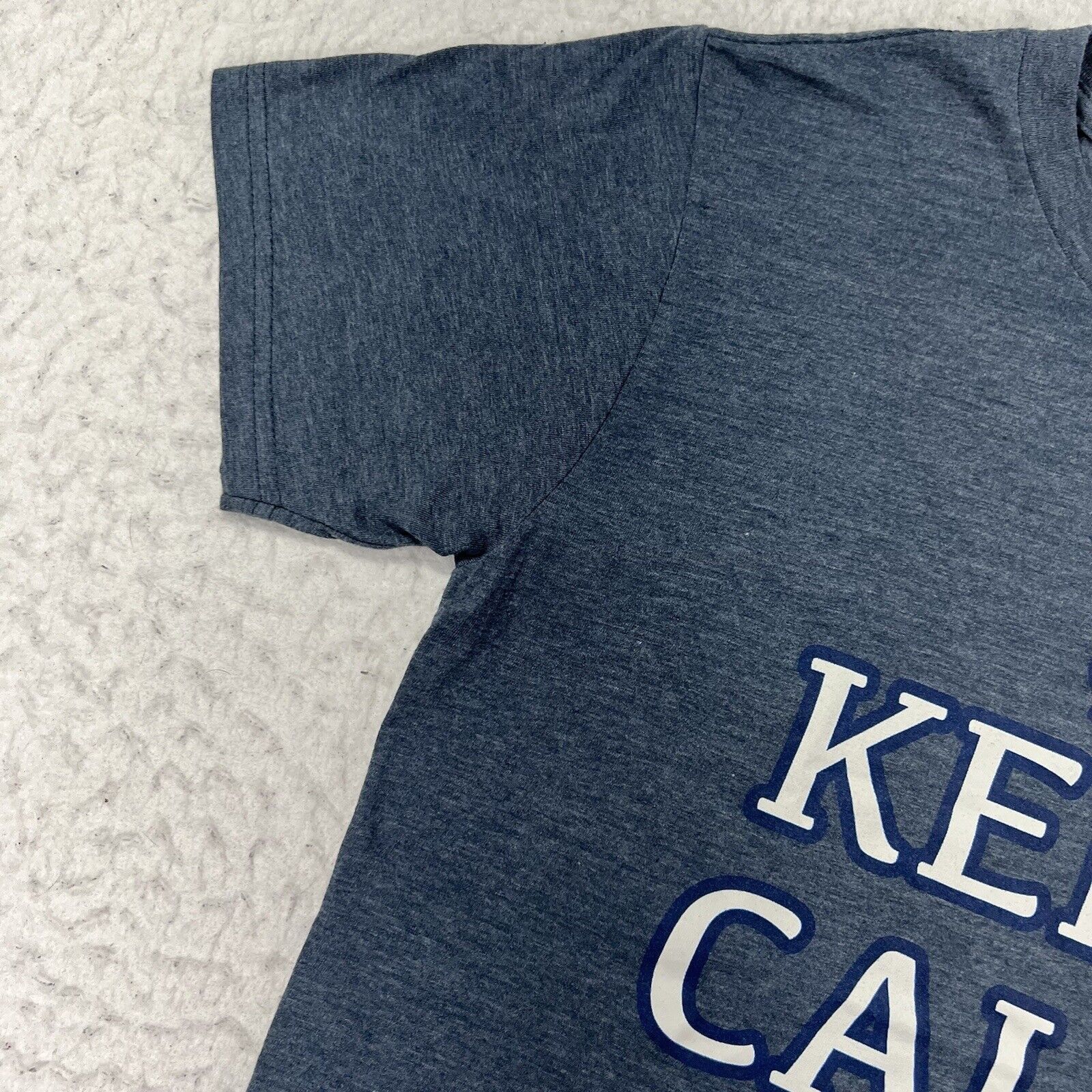 Disney Disney Frozen Small Keep Calm Let It Go Graphic T Shirt Size US S / EU 44-46 / 1 - 5 Thumbnail