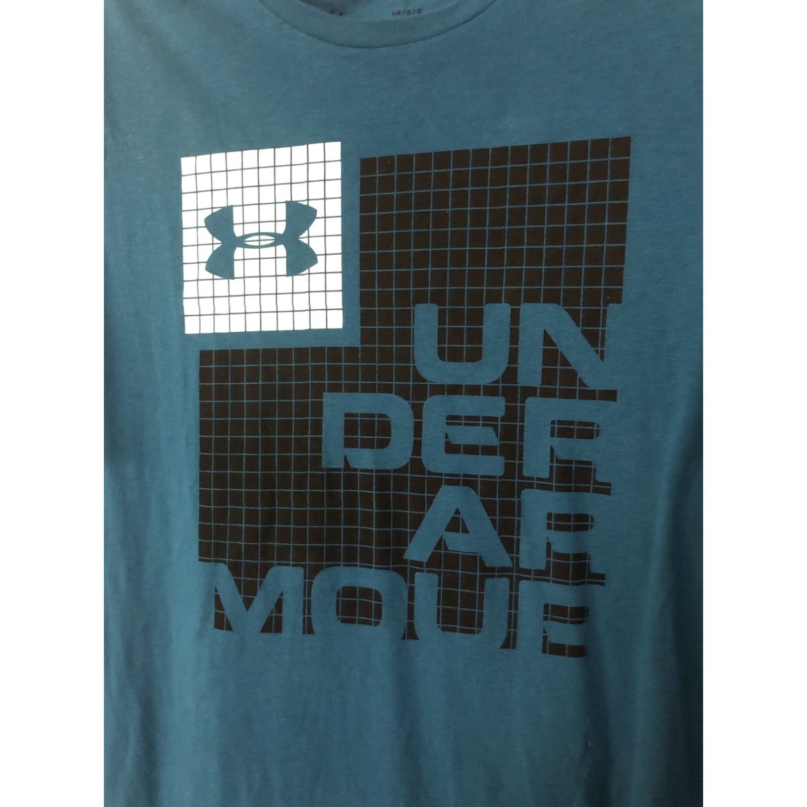 Under Armour Under Armour Shirt L Men Blue Logo HeatGear Outdoors Graphic Lightweight Crew Neck Short Sleeve Shirt Regular Size L Size US L / EU 52-54 / 3 - 2 Thumbnail