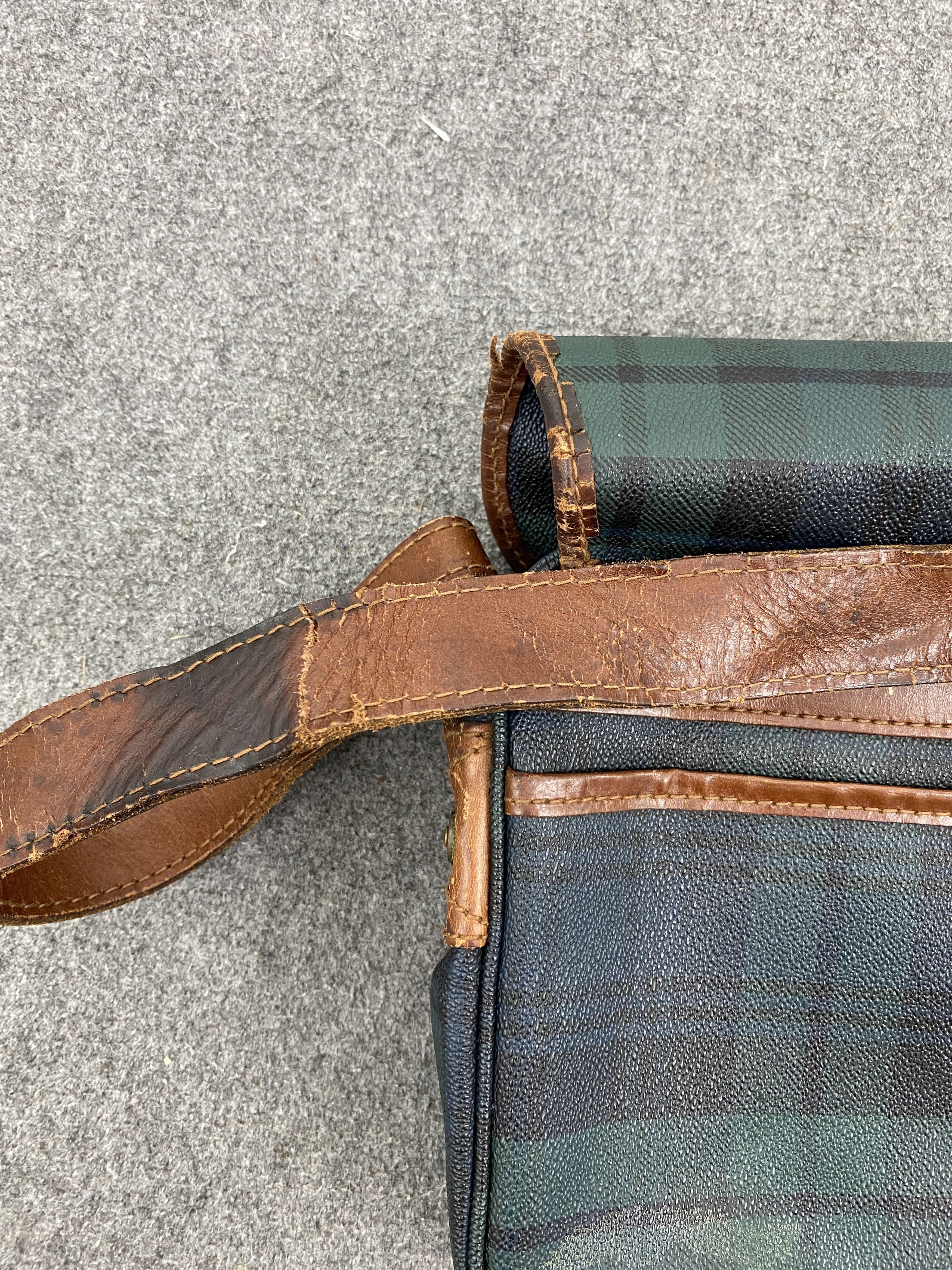Polo Ralph Lauren × Vintage Vintage 90s Polo RL Plaid Blackwatch Leather Bag BG0108 Size ONE SIZE - 19 Thumbnail