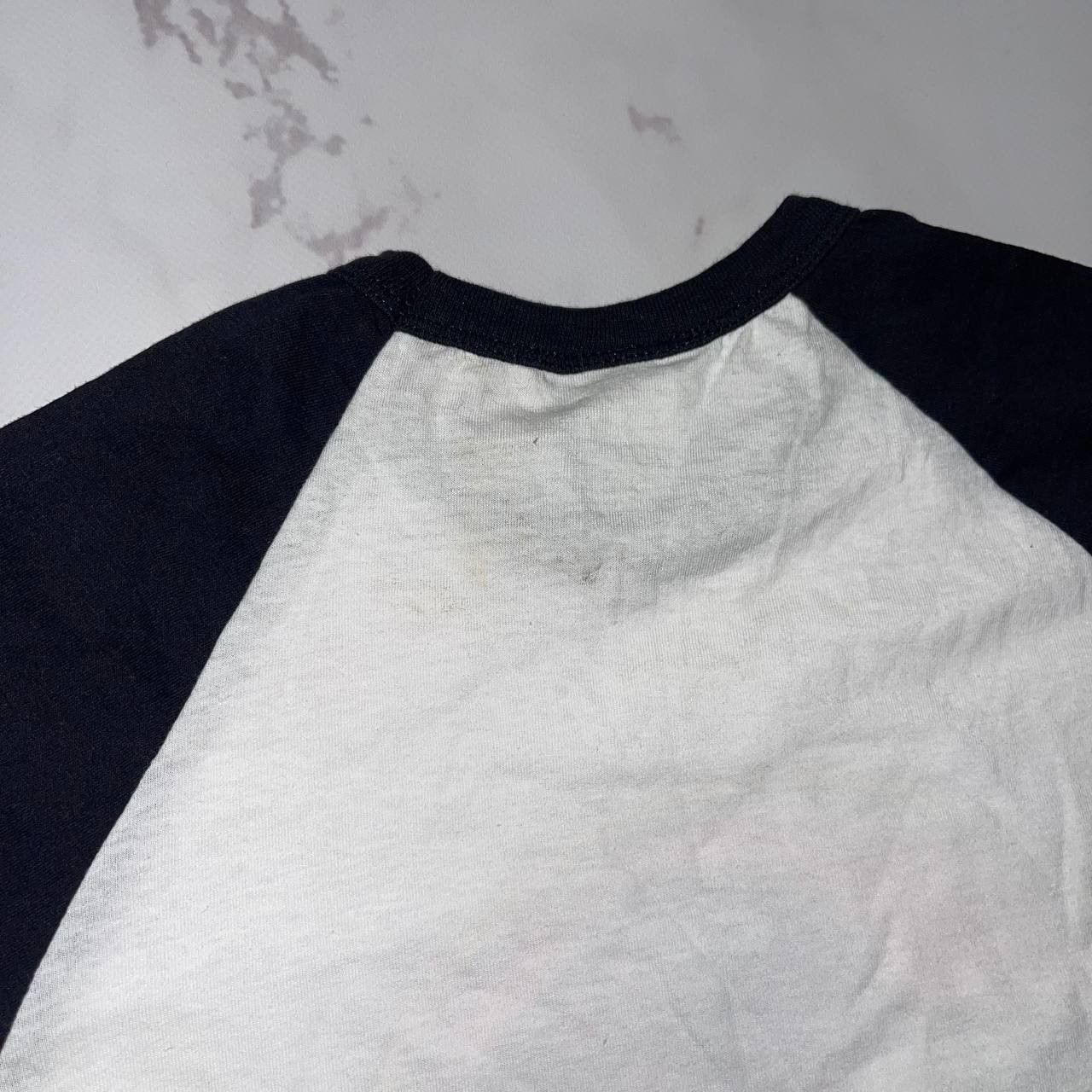 Vintage Vintage Jurassic Park White/Black T-Shirt M Size y2k Size US S / EU 44-46 / 1 - 9 Thumbnail