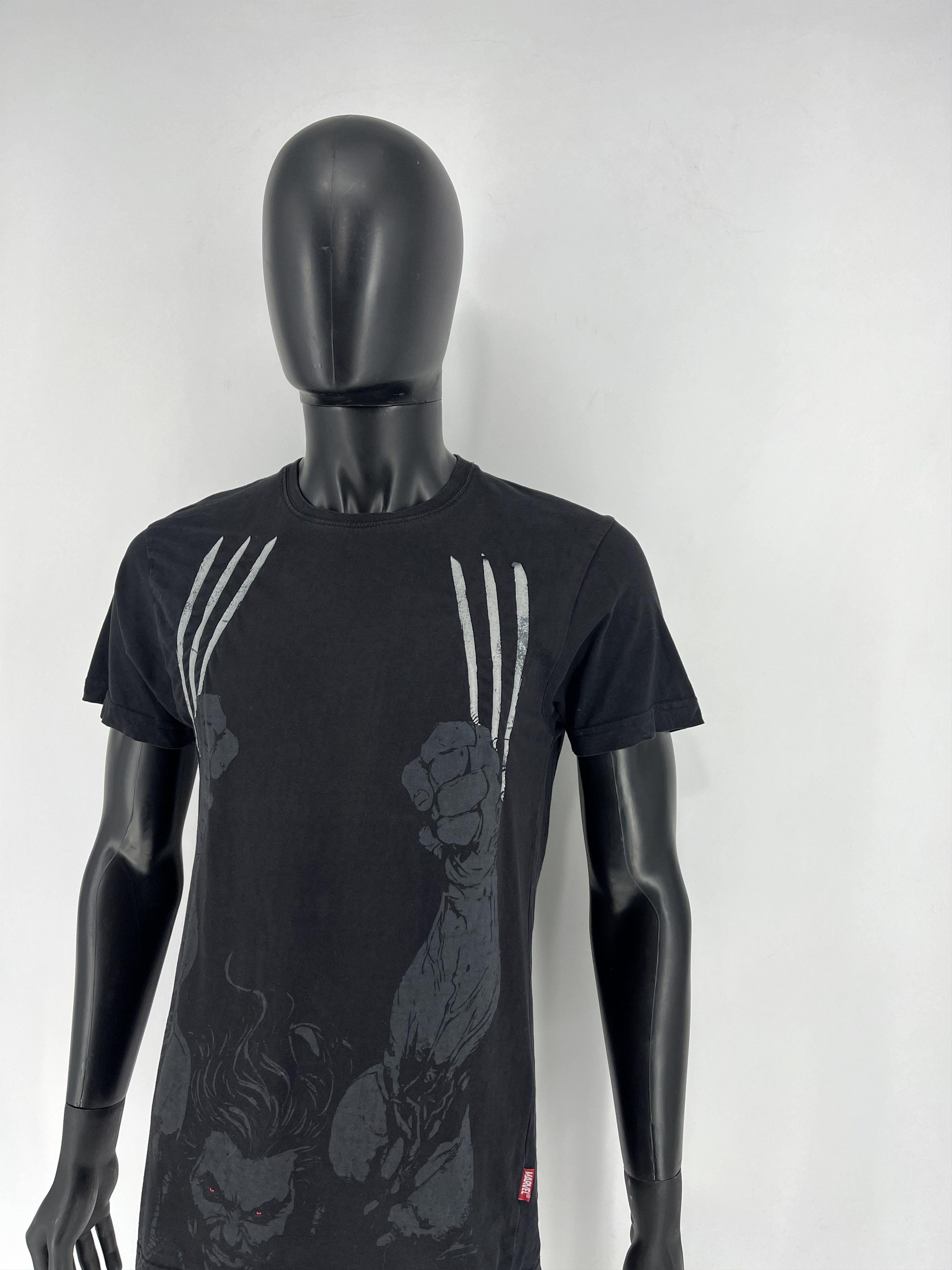 Marvel Comics Vintage 2010 Wolverine Marvel Comics Rare Tee y2k Size US S / EU 44-46 / 1 - 4 Thumbnail