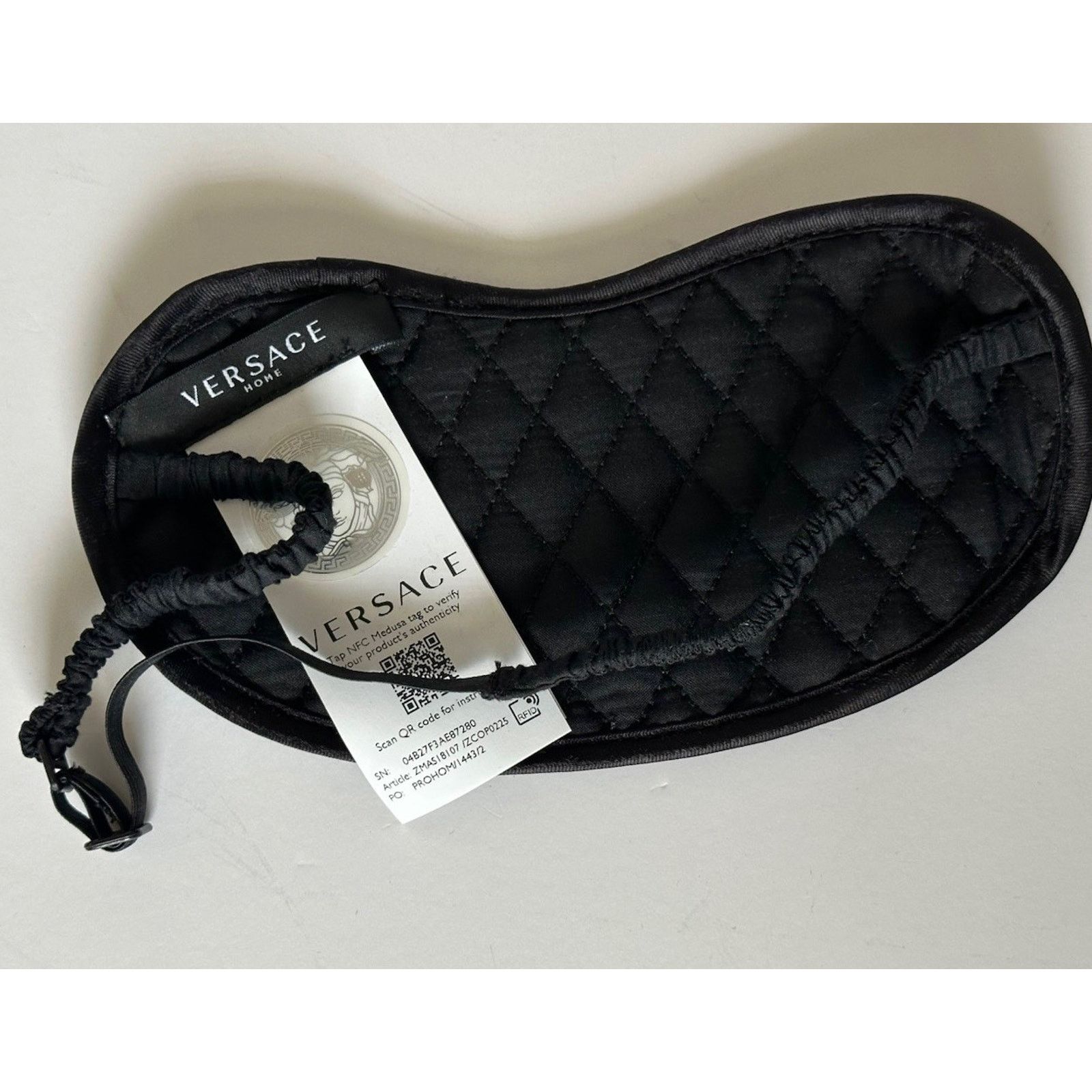 Versace Versace Black Gold Medusa Allover Print Sleep Mask ZMAS18107 Size ONE SIZE - 8 Thumbnail