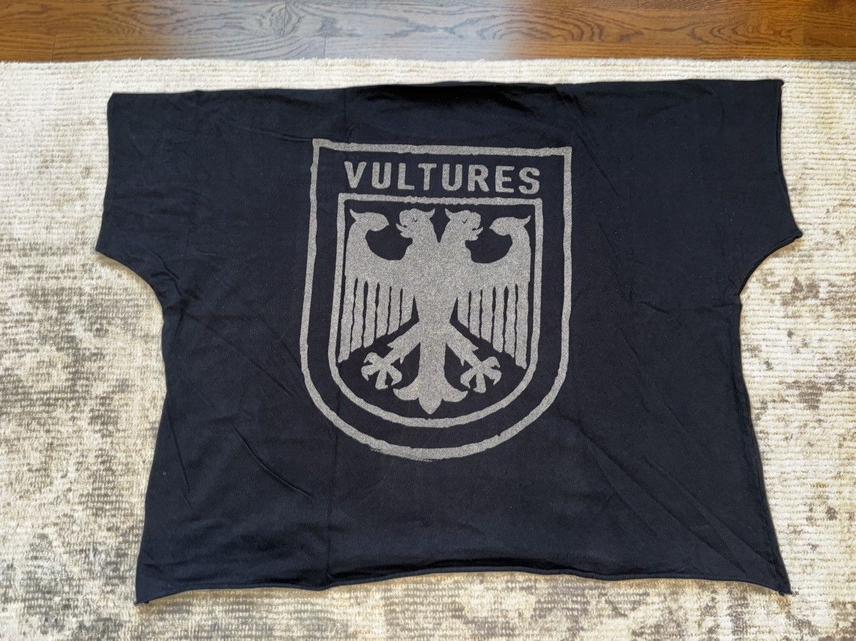 Kanye West Size 3 XL Yeezy Vultures Short T Black Tee Shirt Yzy Tour Size US XL / EU 56 / 4 - 1 Thumbnail