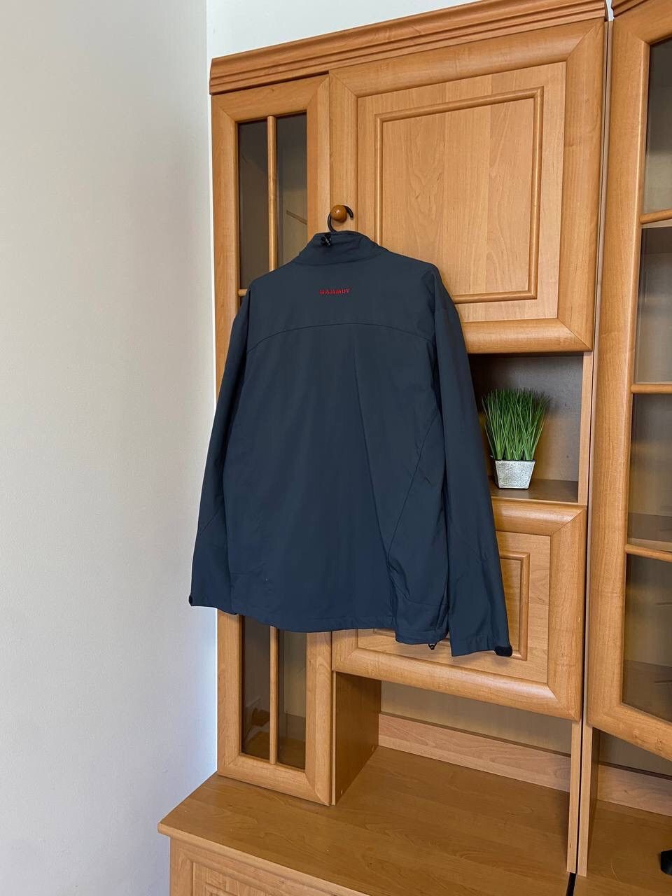 Mammut Mammut Vintage Nylon/Polyester Many Pockets Grey Soft Shell Size US XL / EU 56 / 4 - 2 Thumbnail