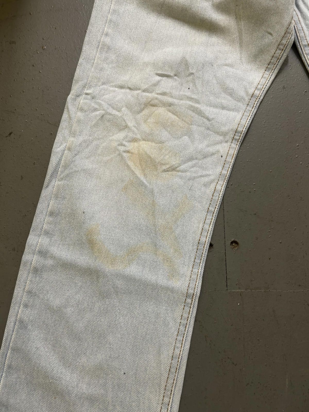 Levi's Levi's 501 Light Wash Jeans - Classic Fit Size US 28 / EU 44 - 6 Thumbnail