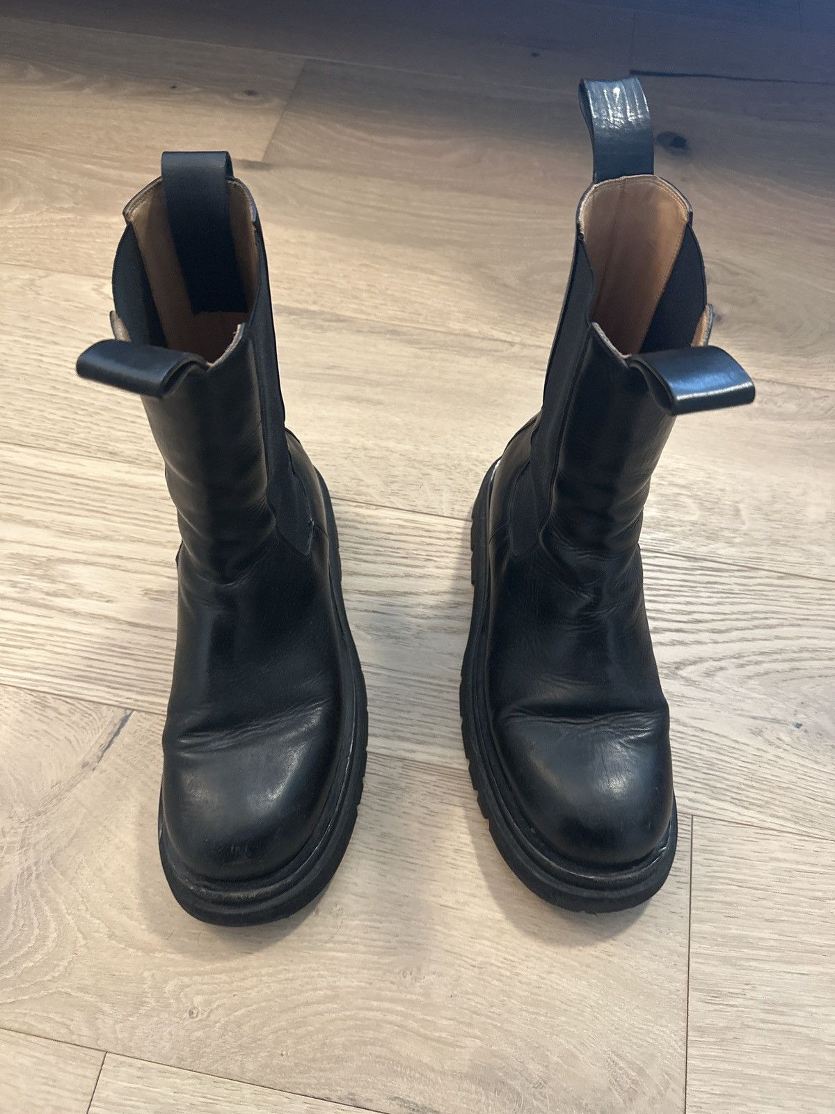 Bottega Veneta Bottega Veneta ‘The Lug’ Boots Size US 9.5 / EU 42-43 - 2 Thumbnail