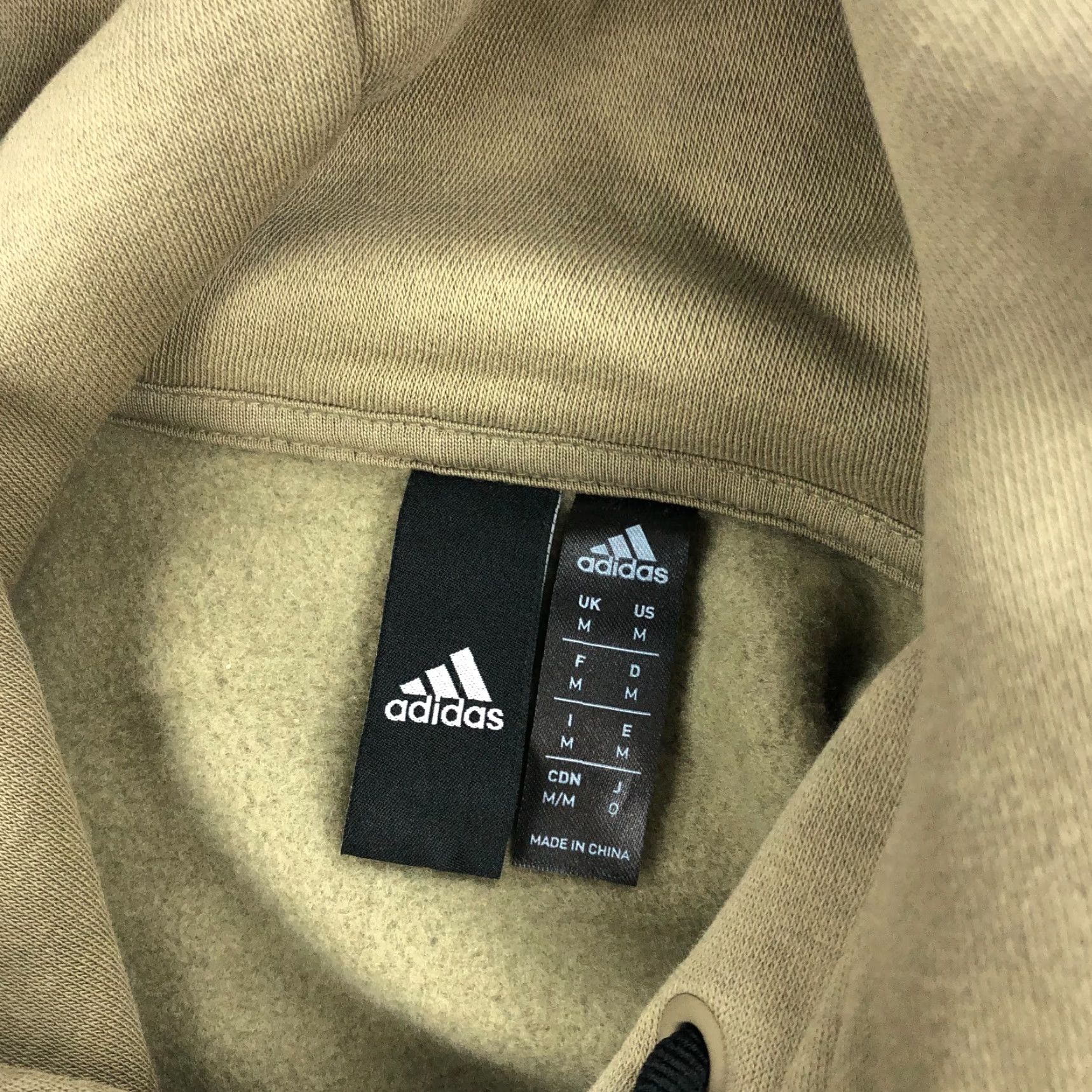 Adidas adidas Mahomes 22 Hoodie Mens Medium Sweatshirt Football NFL Size US M / EU 48-50 / 2 - 7 Thumbnail