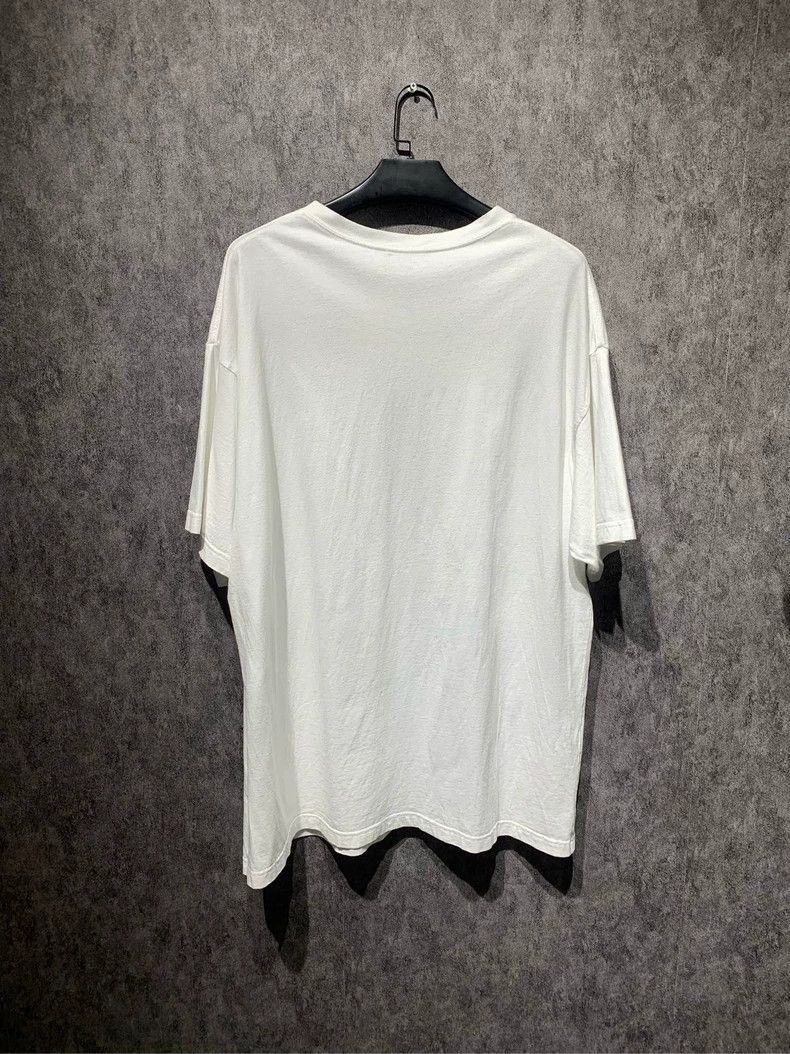 Balenciaga Balenciaga Cursive Letter Design on Chest shirt 2503-Nextar Size US S / EU 44-46 / 1 - 2 Thumbnail