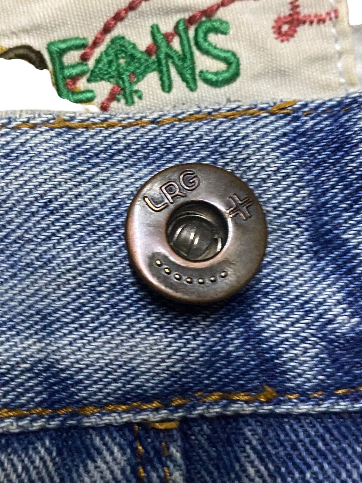 Rocawear Vintage LRG Light Wash Patches Ripped Baggy Jeans Size US 34 / EU 50 - 10 Thumbnail