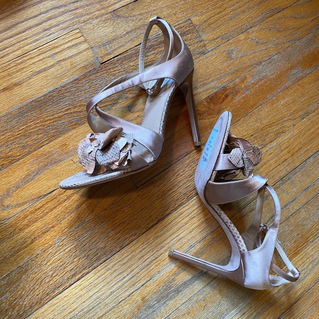 Valentino Authenticated Valentino Heels, Neutral/Pinkish , USW 9 Size US 9 / IT 39 - 5 Thumbnail