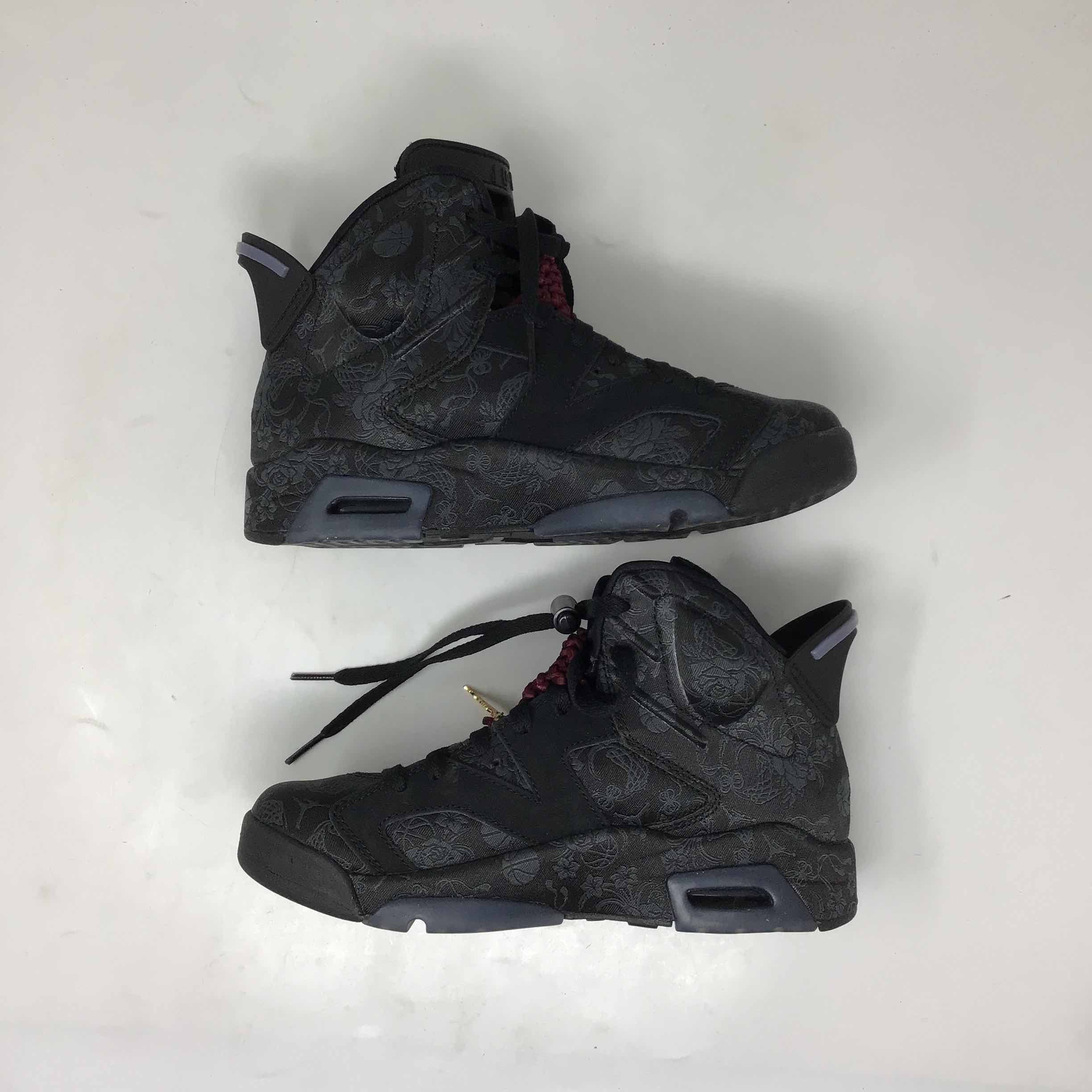 Wmns Air Jordan Retro Singles Day