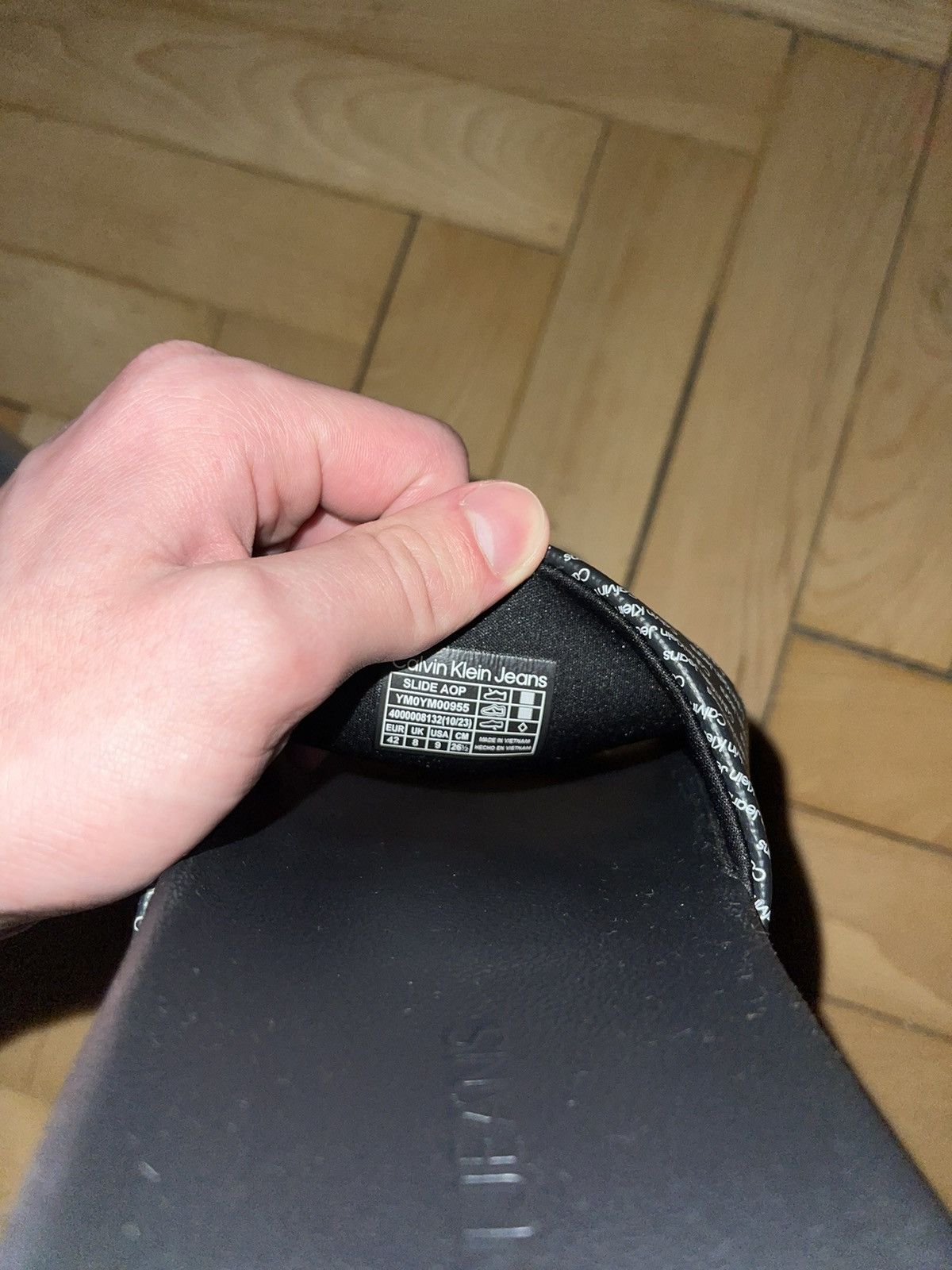 Calvin Klein Flip-Flops Calvin Klein New Size US 9 / EU 42 - 6 Thumbnail