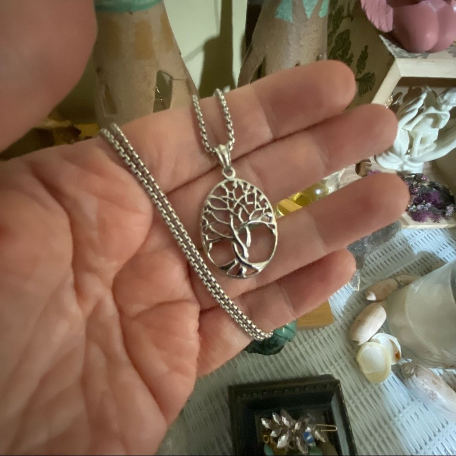 The Unbranded Brand Tree Of Life Stainless Steel Necklace Rounded Box Chain Size ONE SIZE - 3 Thumbnail