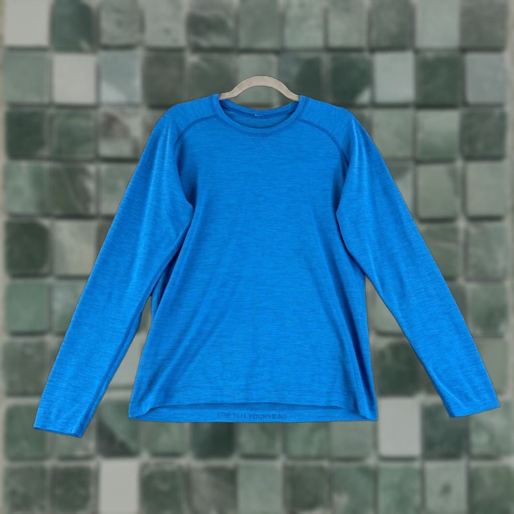 Lululemon Lululemon Metal Vent Shirt Mens Medium Blue Long Sleeve Pullover Gym Wear Size US M / EU 48-50 / 2 - 1 Thumbnail