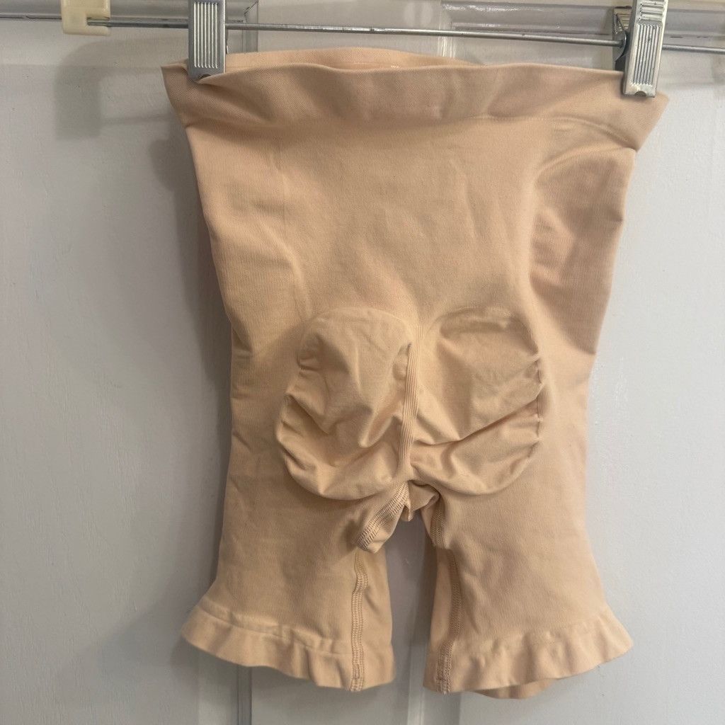 SKIMS Women's Skims Shapewear Shorts Size L Beige Size ONE SIZE - 2 Thumbnail