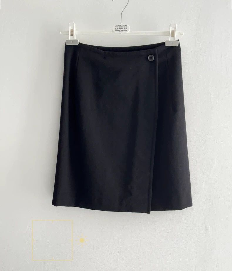 Yohji Yamamoto Yohji Yamamoto Wool Wrap Skirt - dmc Size US 30 / EU 46 - 1 Thumbnail