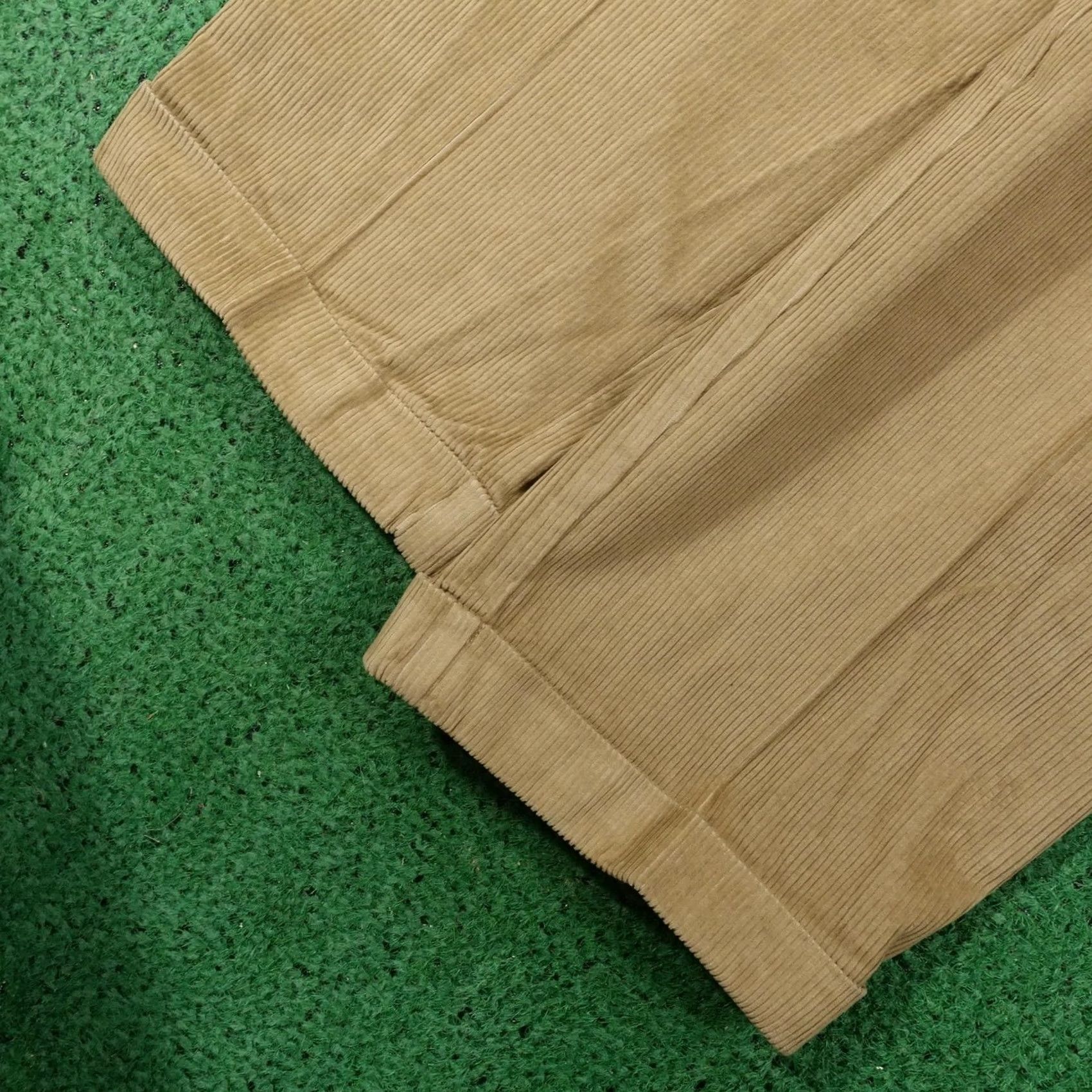 Cremieux Daniel Cremieux Classics Pants Mens 40x32 Beige Corduroy Pleated Cuffed Classic Tapered Dress Pants Size US 40 / EU 56 - 3 Thumbnail