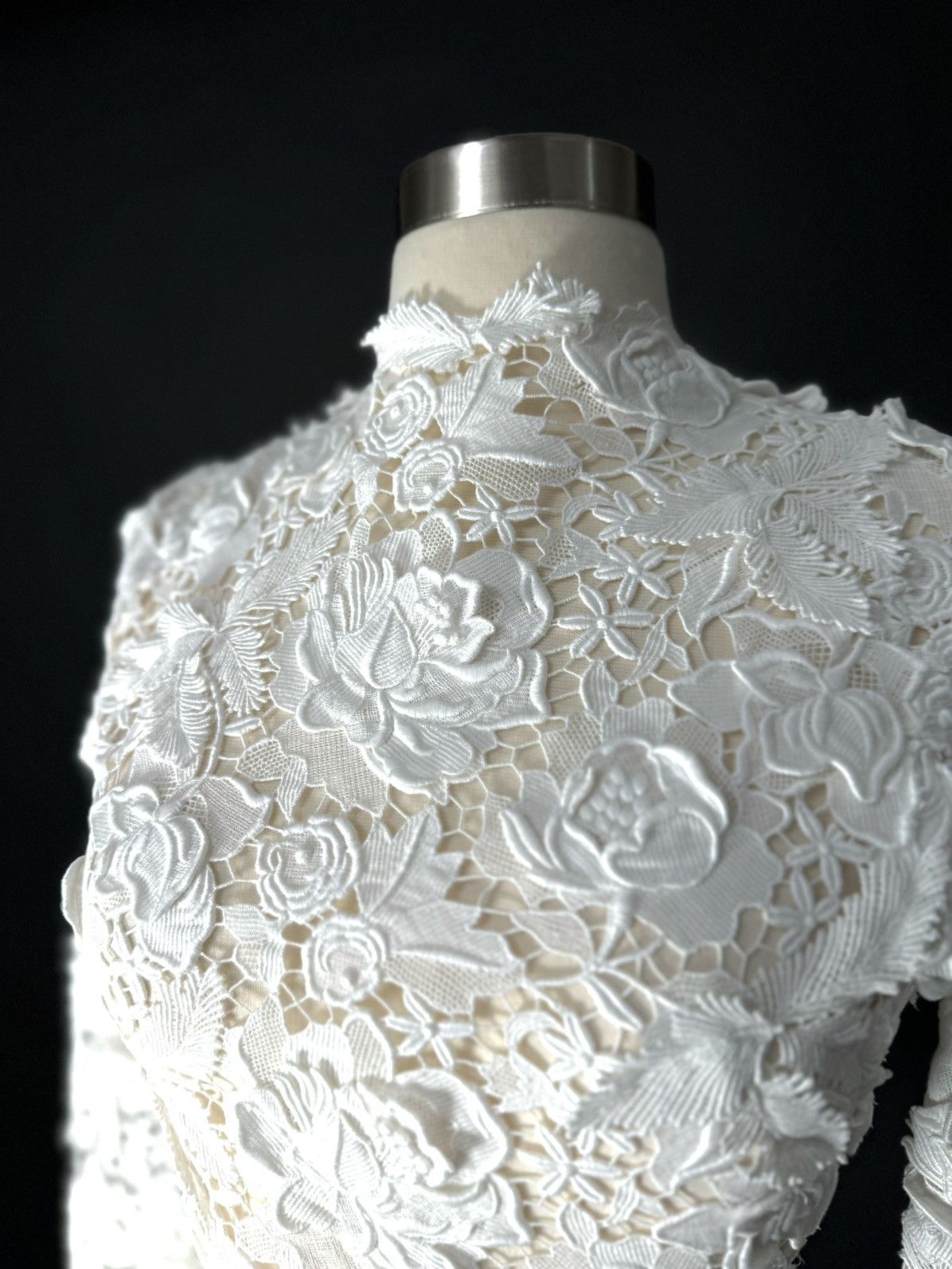 Other Preloved US 2 Guipure Lace Anna Augusta Bridal Cape Size XS / US 0-2 / IT 36-38 - 4 Thumbnail