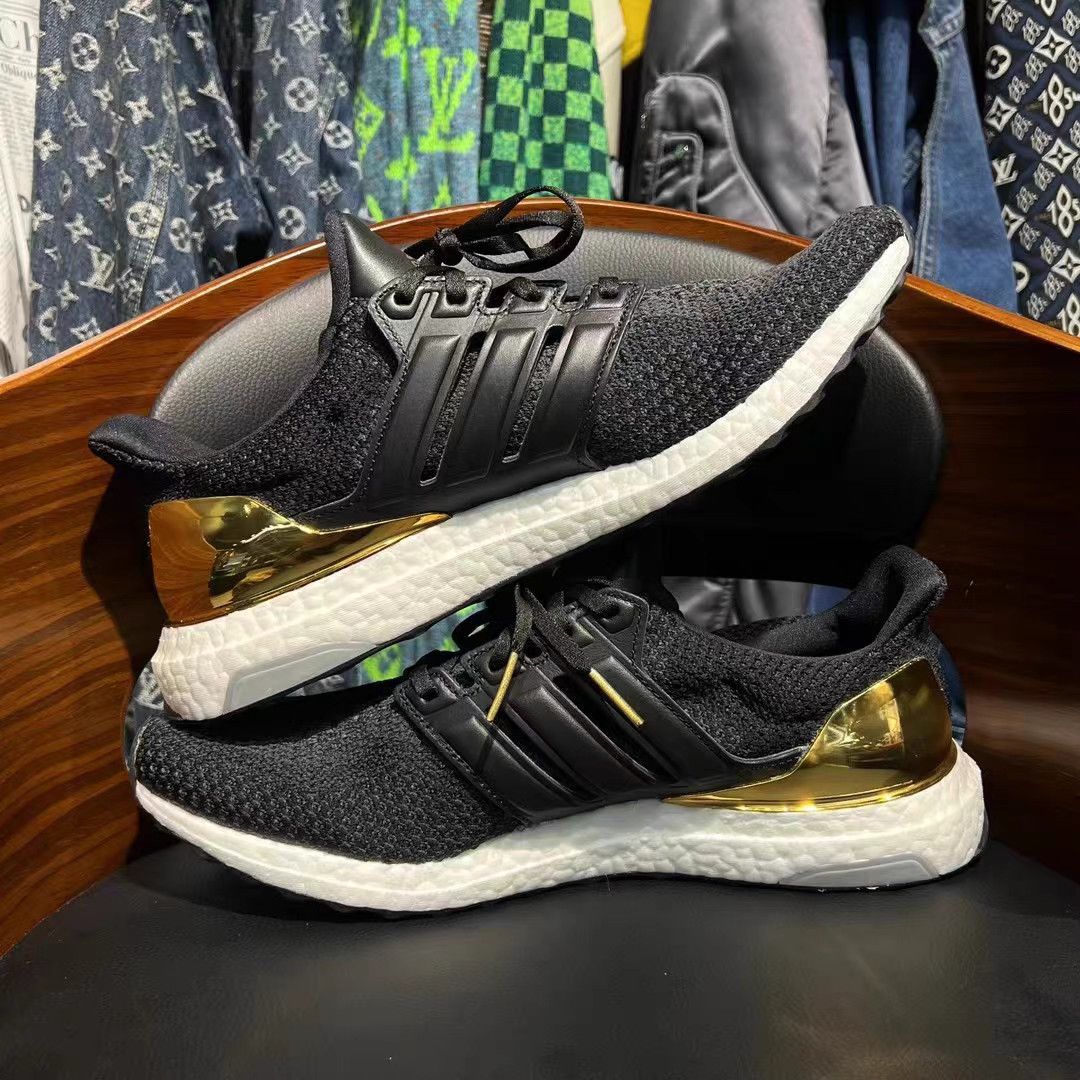 Adidas adidas UltraBoost Medal ULT Gold Medal Sneakers K15 Size US 11.5 / EU 44-45 - 7 Thumbnail