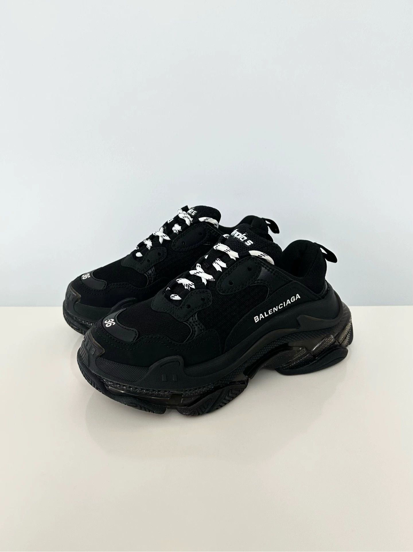 Balenciaga Balenciaga Triple S low-top women's black dad shoe Size US 5 / IT 35 - 1 Thumbnail