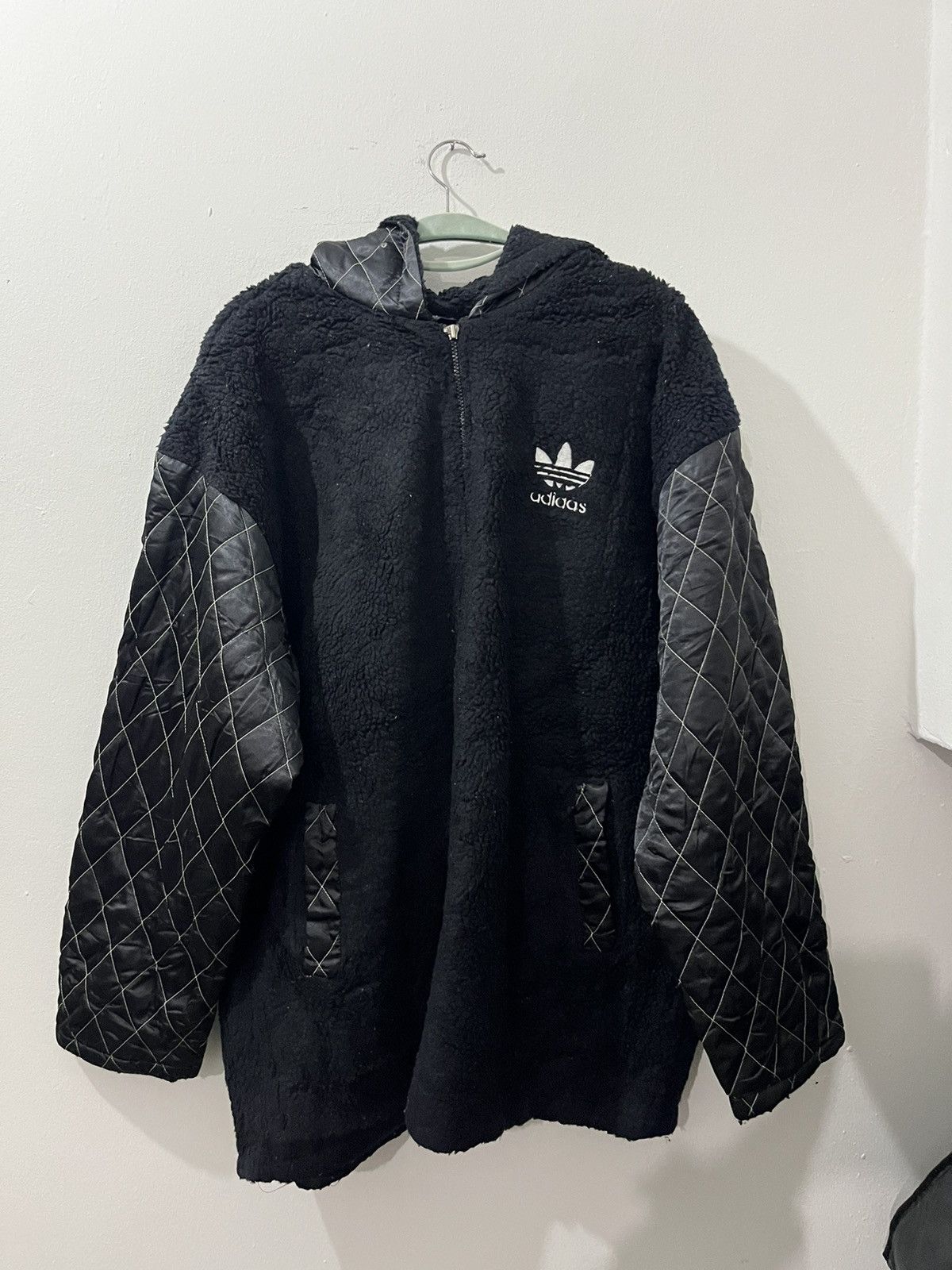 Adidas Rare 90s Adidas Big Logo Black Deep Pile Jackets Size US XL / EU 56 / 4 - 6 Thumbnail