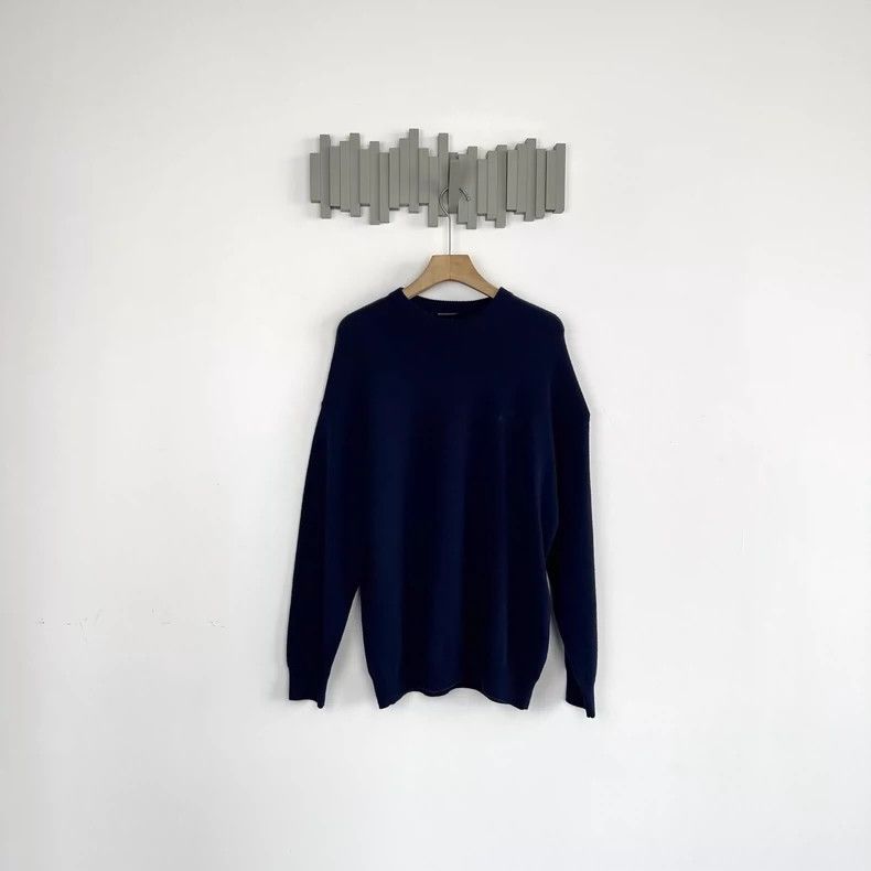 Balenciaga Balenciaga Crewneck pullover with embroidered chest logo sw Size US S / EU 44-46 / 1 - 2 Thumbnail